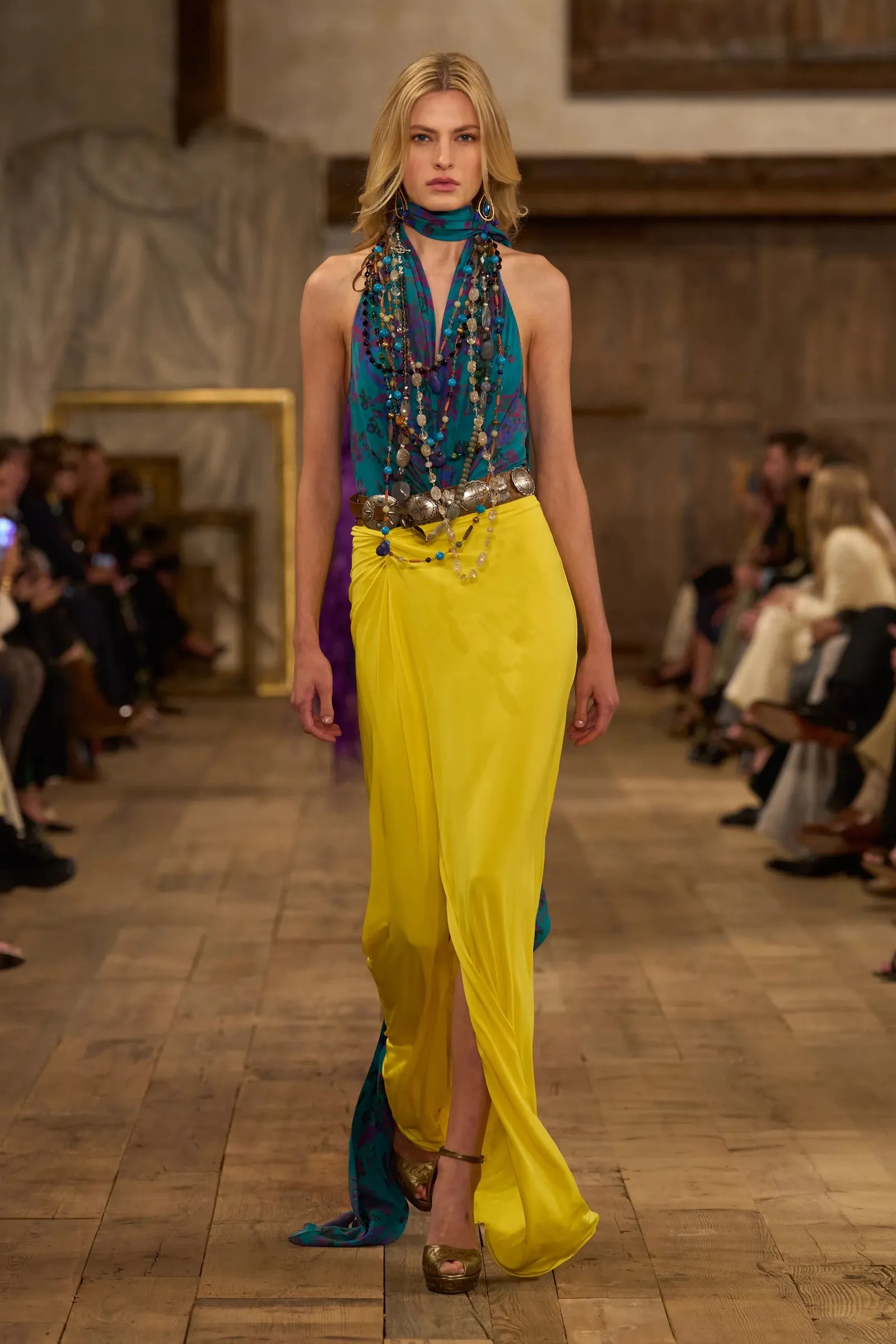 Ralph Lauren SS24: Εκεί όπου το glam συναντά το country style-4