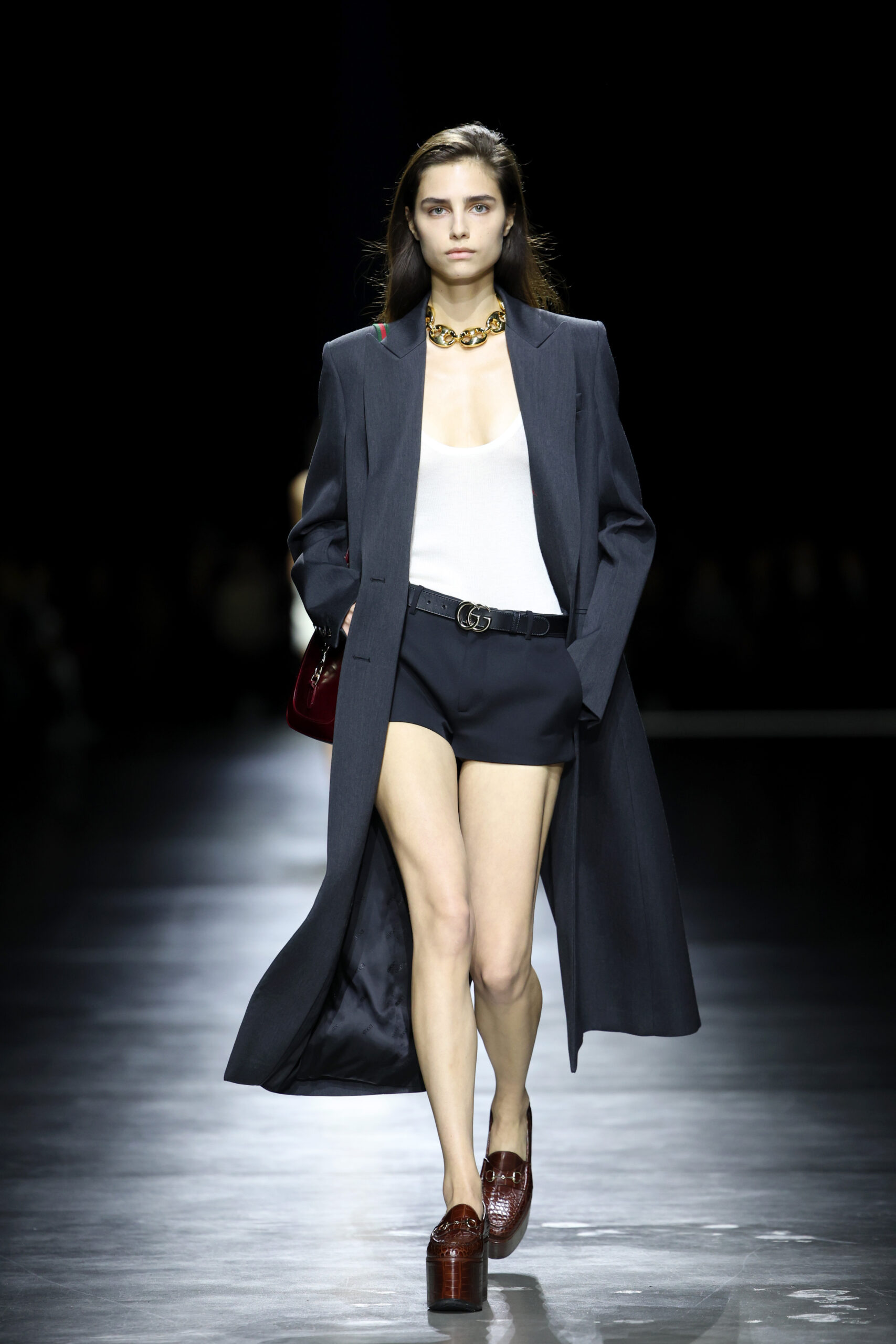Gucci SS24: Στην πρώτη συλλογή του Sabato De Sarno όλα αλλάζουν-9