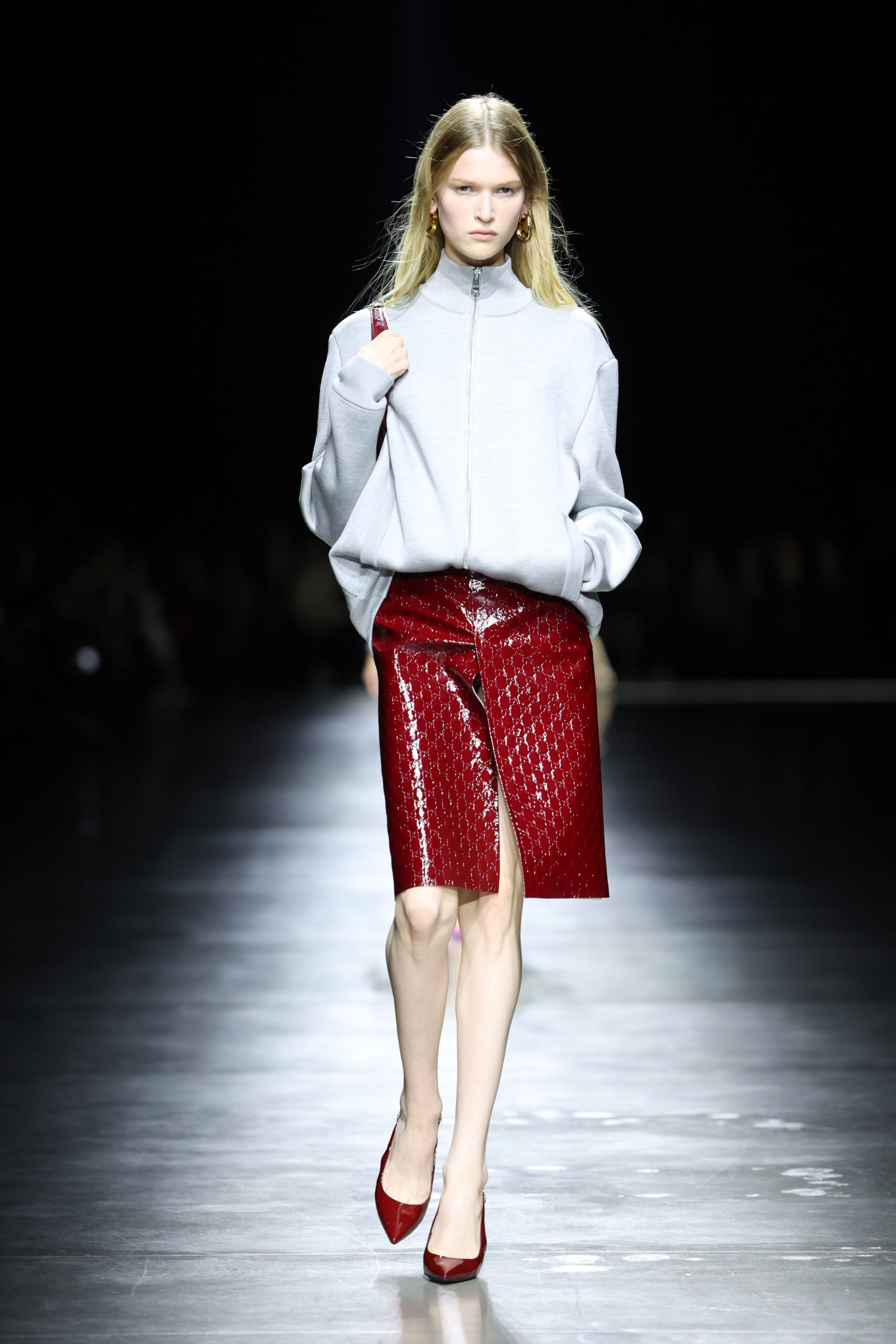 Gucci SS24: Στην πρώτη συλλογή του Sabato De Sarno όλα αλλάζουν-3