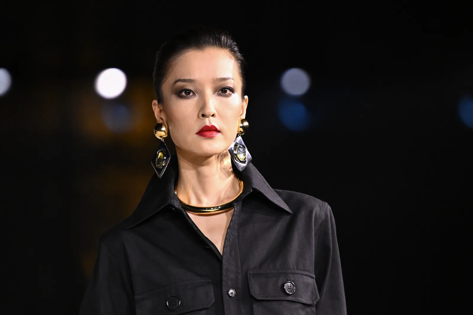 Τα 7 μαθήματα στυλ που πήραμε από το SS24 show του Saint Laurent-4