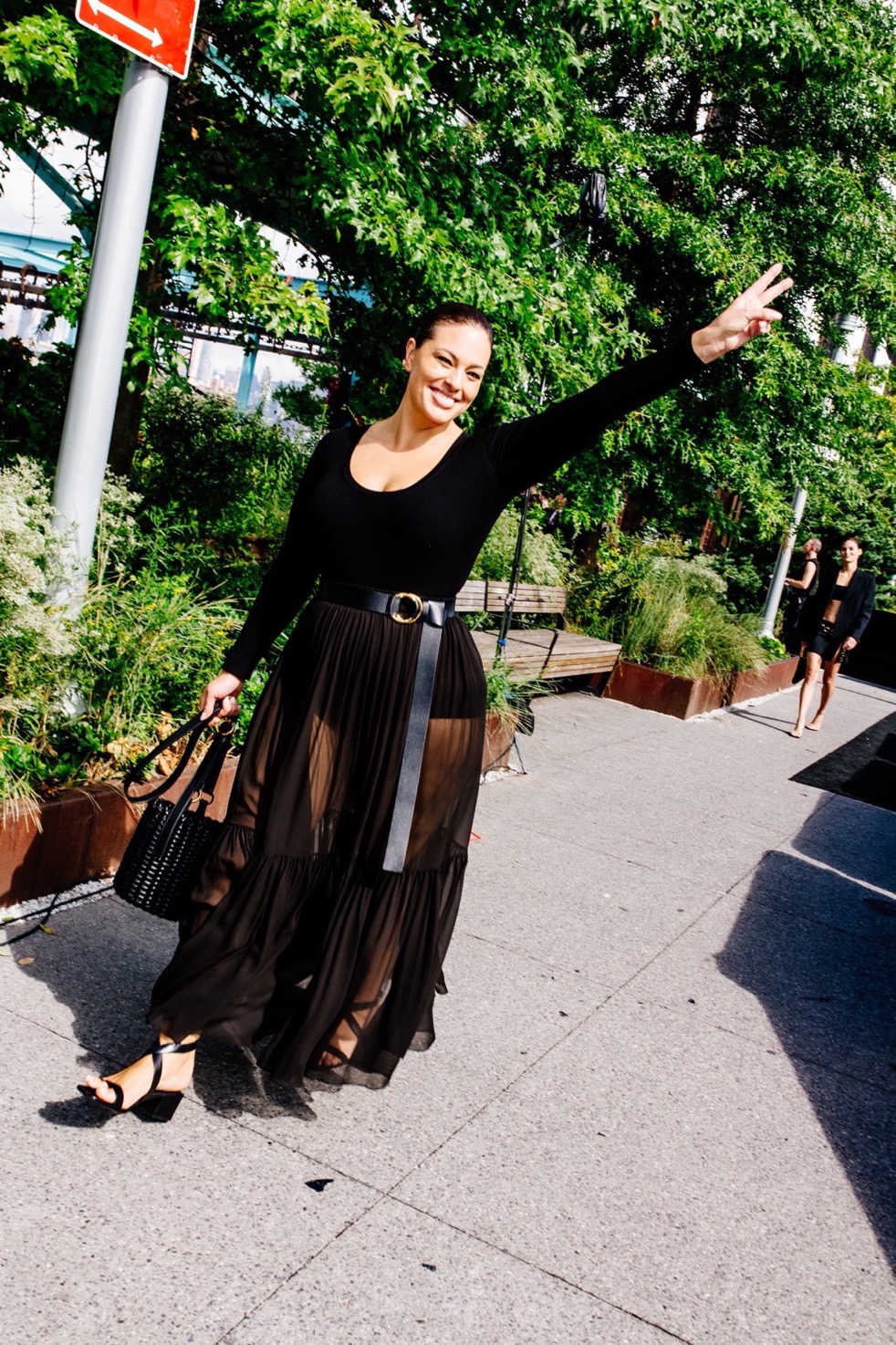 Barefoot Glamour: H SS24 συλλογή του Michael Kors απογειώνει το στιλ των διακοπών-5