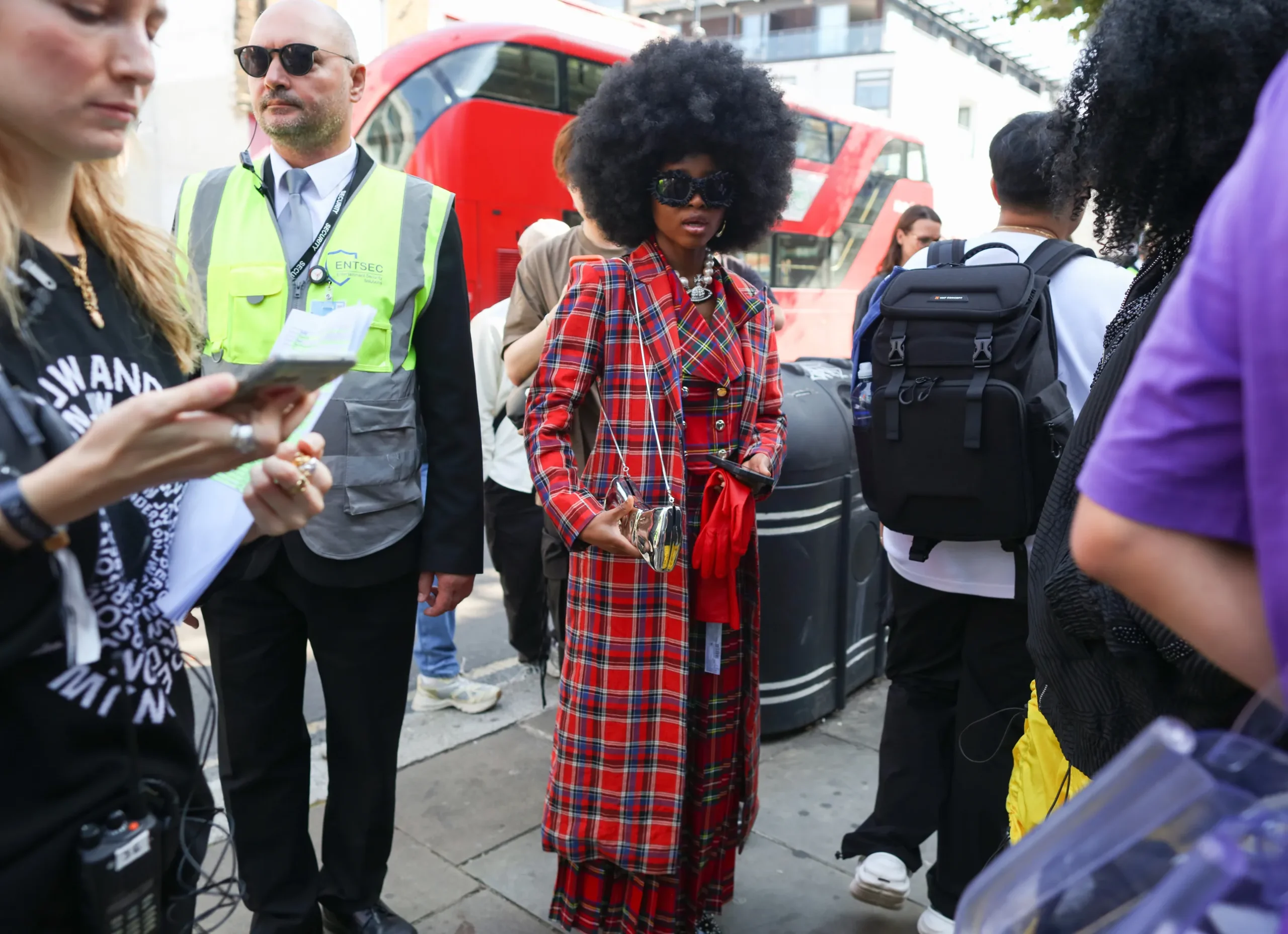 Tα 10 κουρέματα από το street style που θα υιοθετήσουμε αυτή τη σεζόν-4