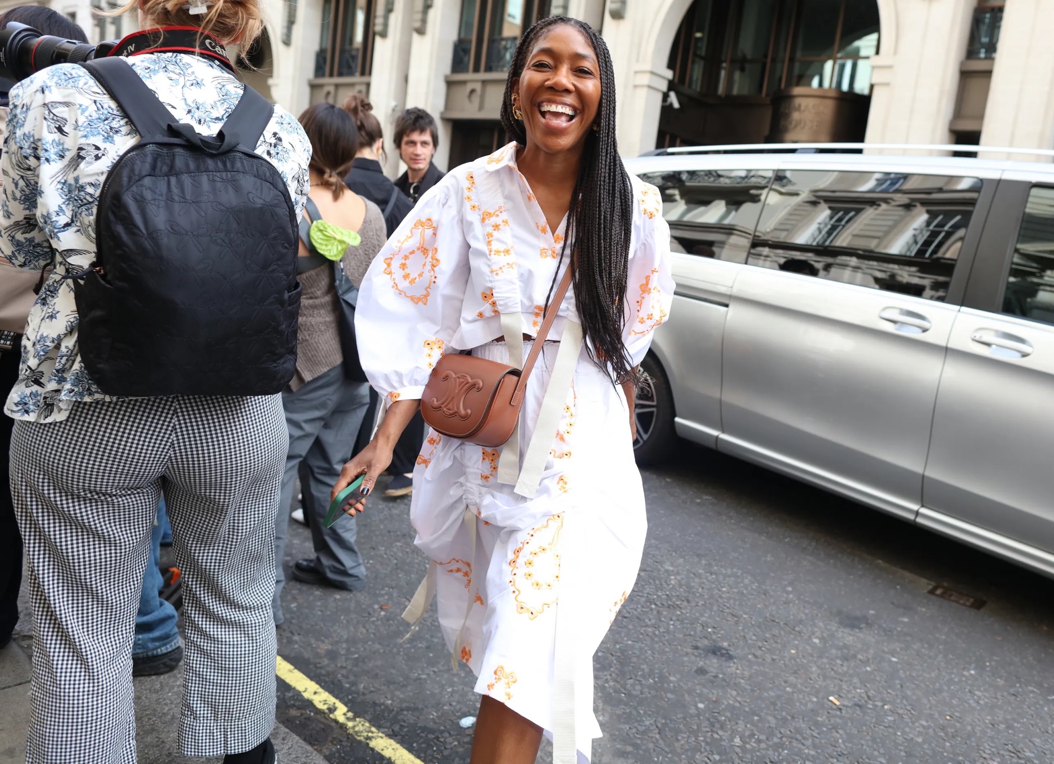 Εβδομάδα Μόδας Λονδίνου: Τα πρώτα street style moments-8