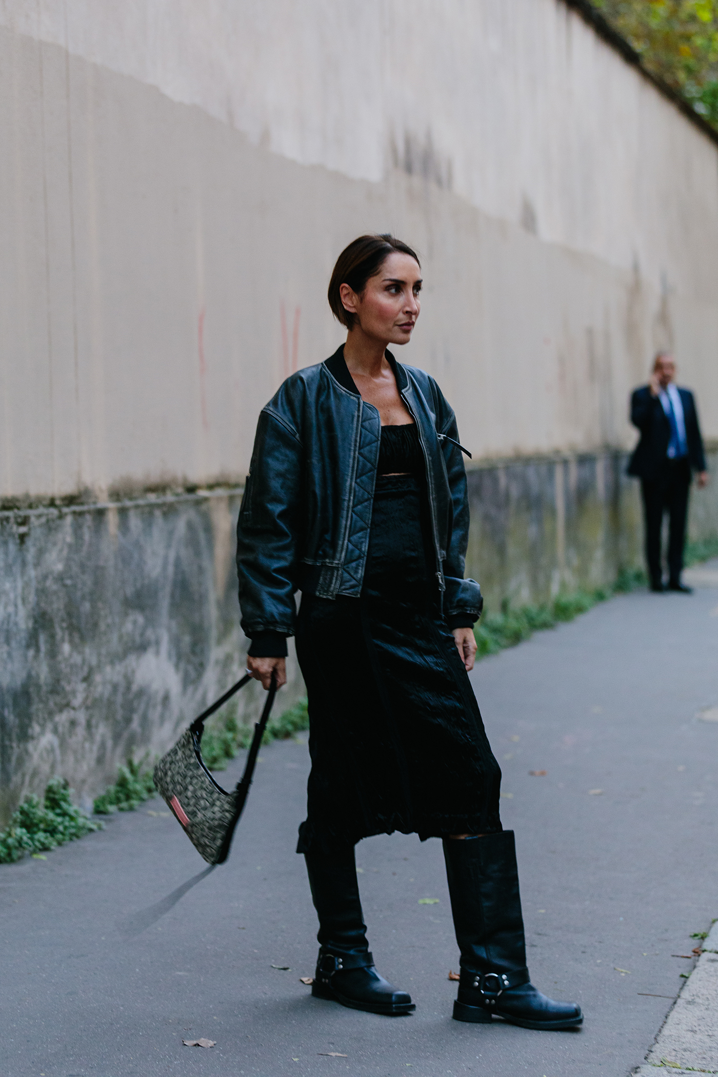 Εβδομάδα Μόδας Παρισιού: Το all black είναι το key look της σεζόν-4