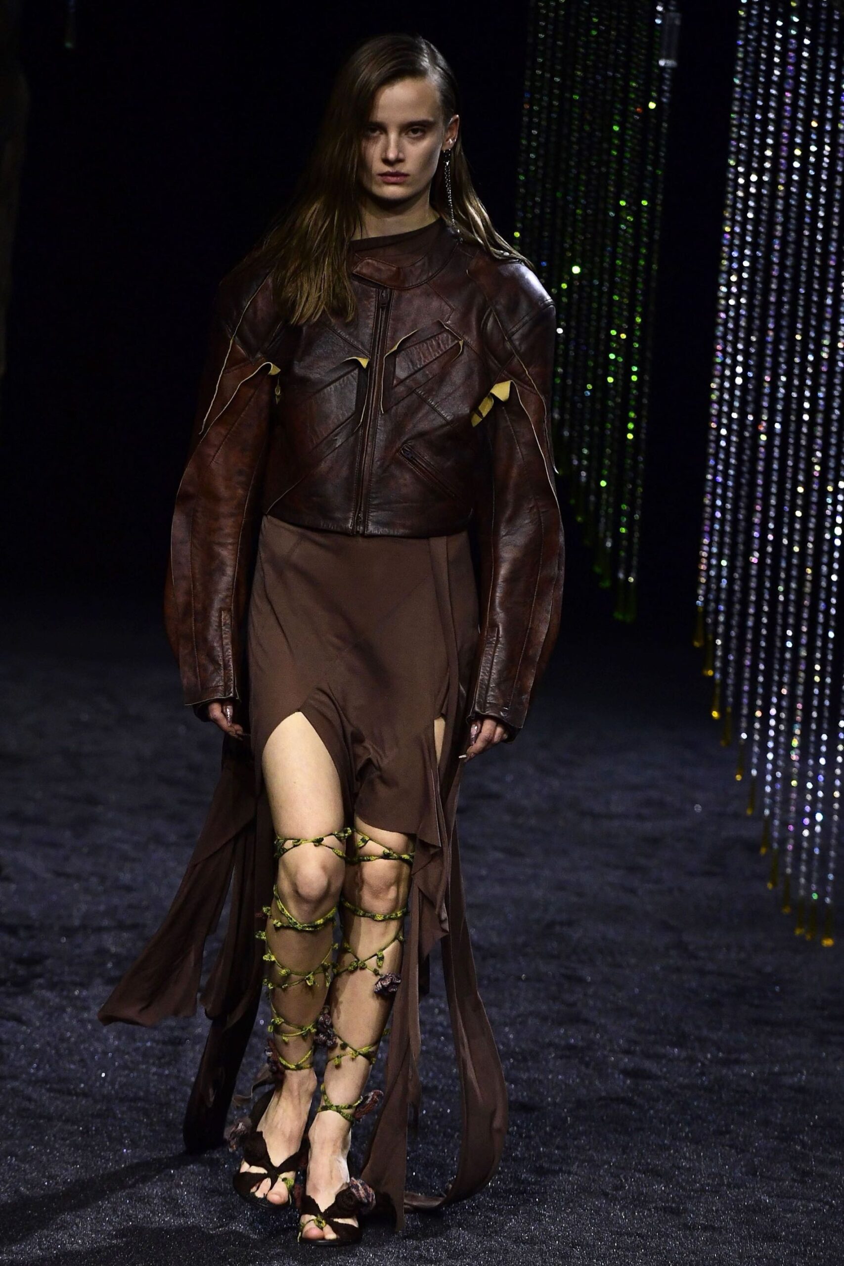 Αυτό το used leather jacket θα είναι το it piece του φθινοπώρου-1