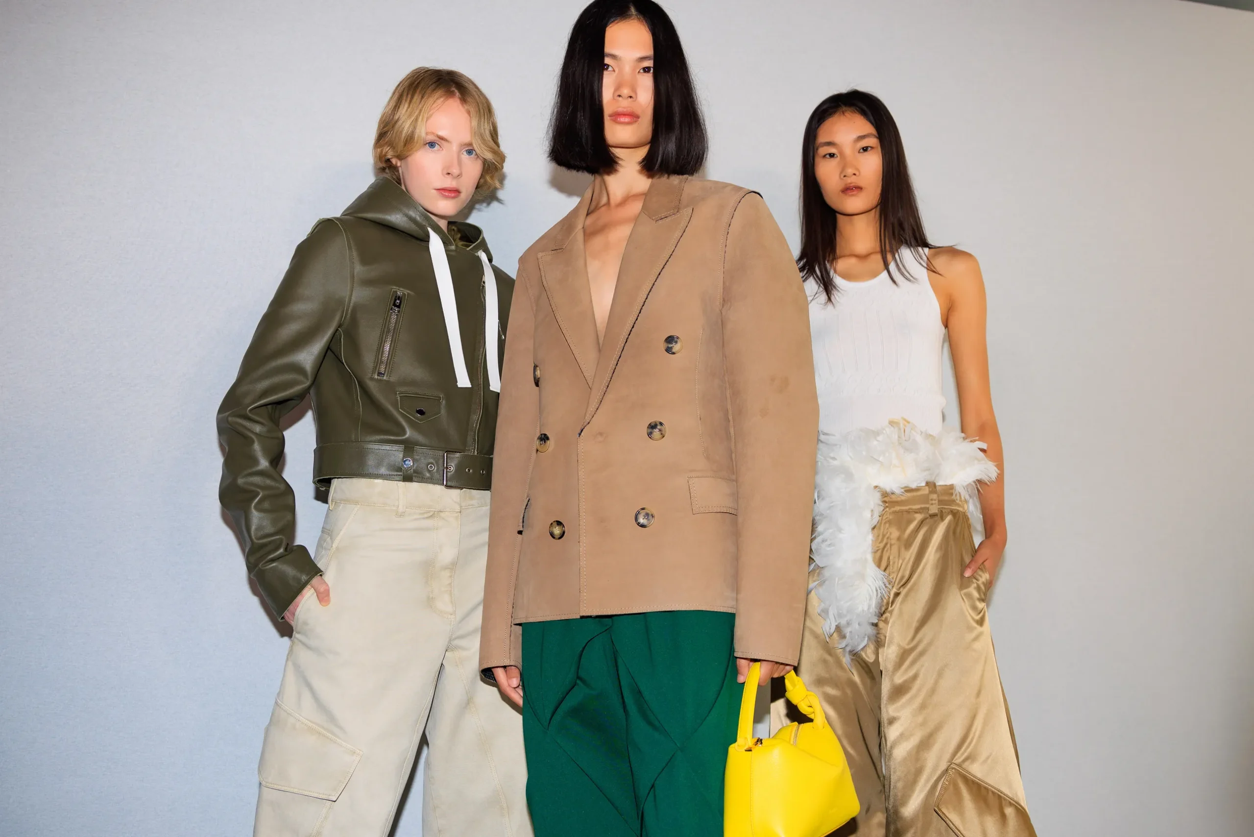 Εβδομάδα Μόδας Λονδίνου SS24: Οι κορυφαίες backstage στιγμές-63