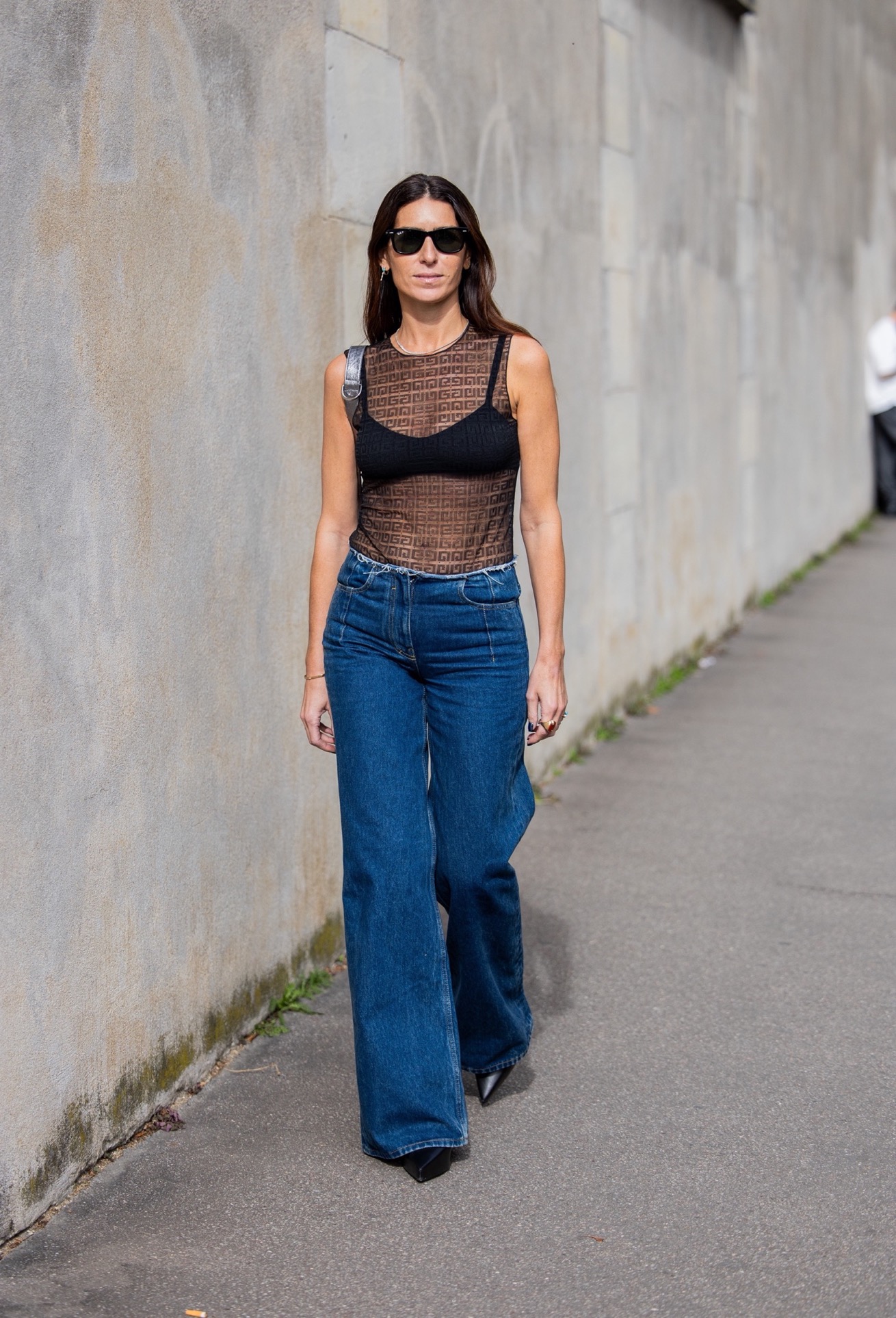 Parisian Style: Τα 5 outfit-κλειδιά για να το αντιγράψετε αυτό το φθινόπωρο-1