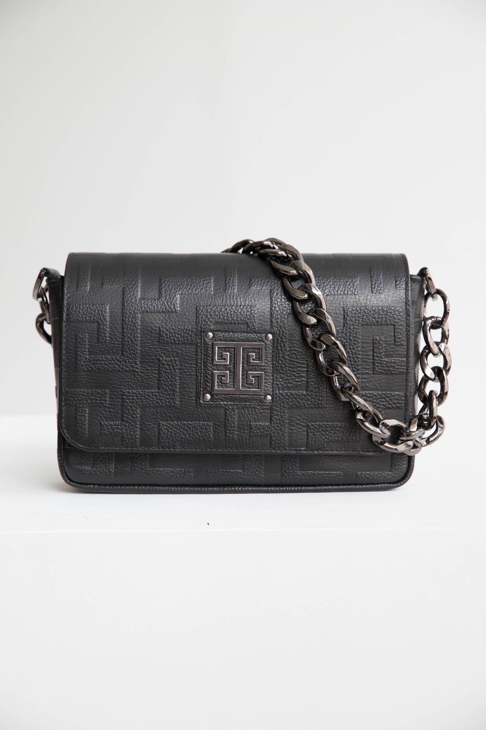 Η φθινοπωρινή συλλογή EL Bags μπήκε μόλις στη shopping list της Vogue-2