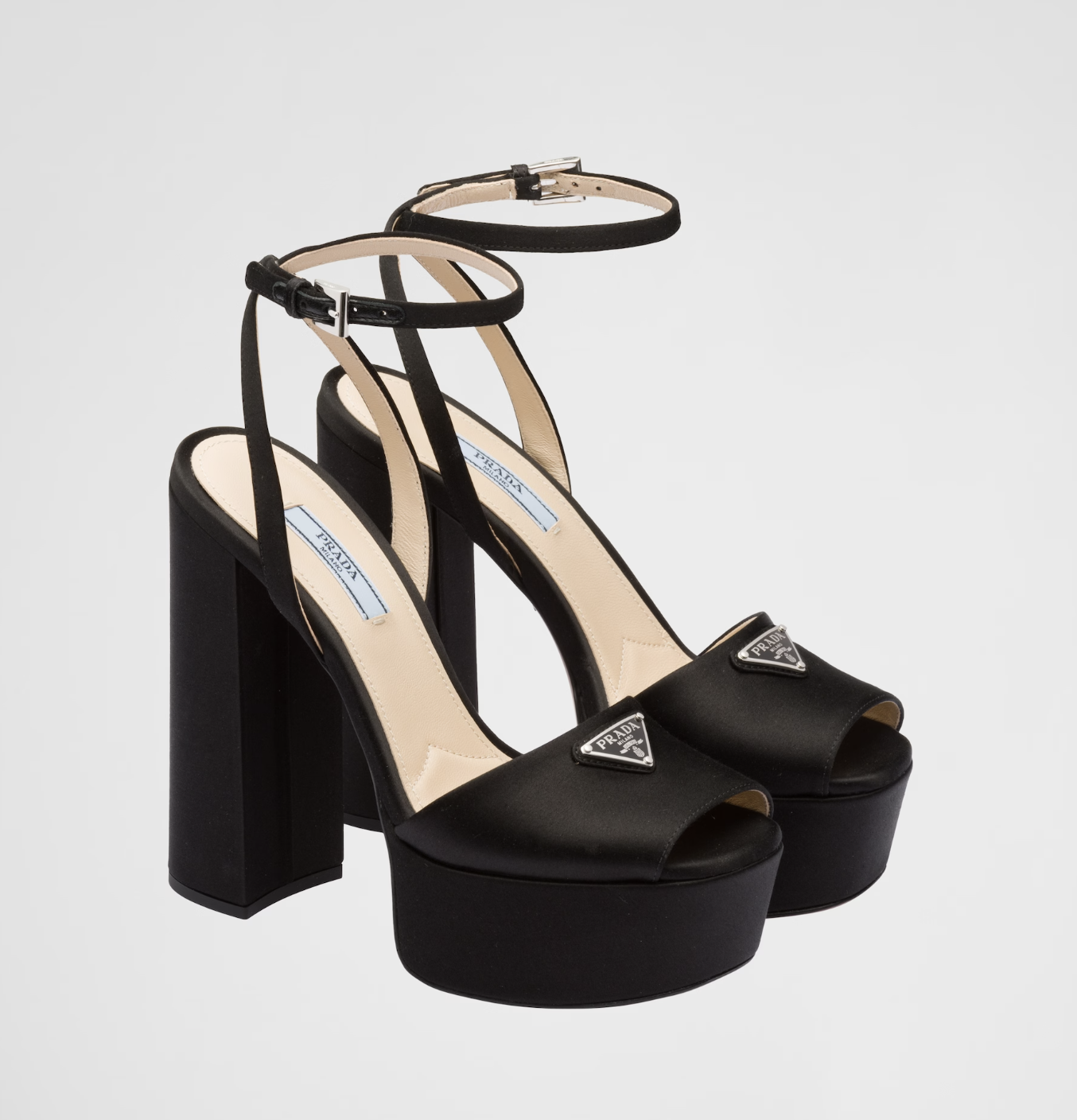Τα 8 party shoes που θα φορέσουμε τις γιορτές-3