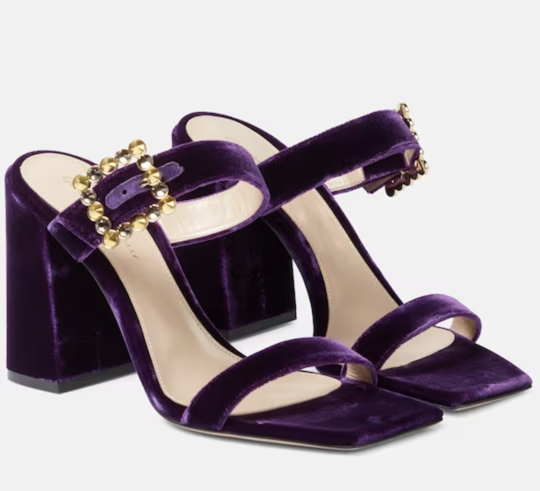 Τα 8 party shoes που θα φορέσουμε τις γιορτές-2