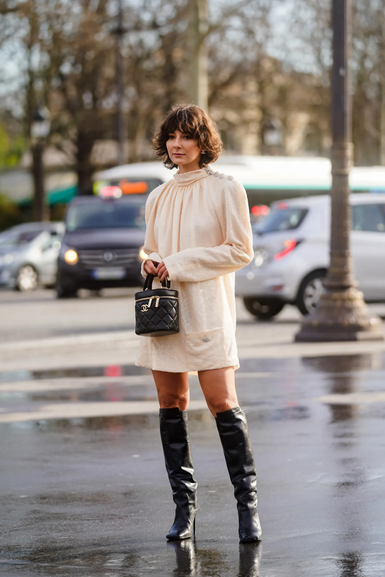 High boots: 5 συνδυασμοί για να τις φορέσετε το χειμώνα-7