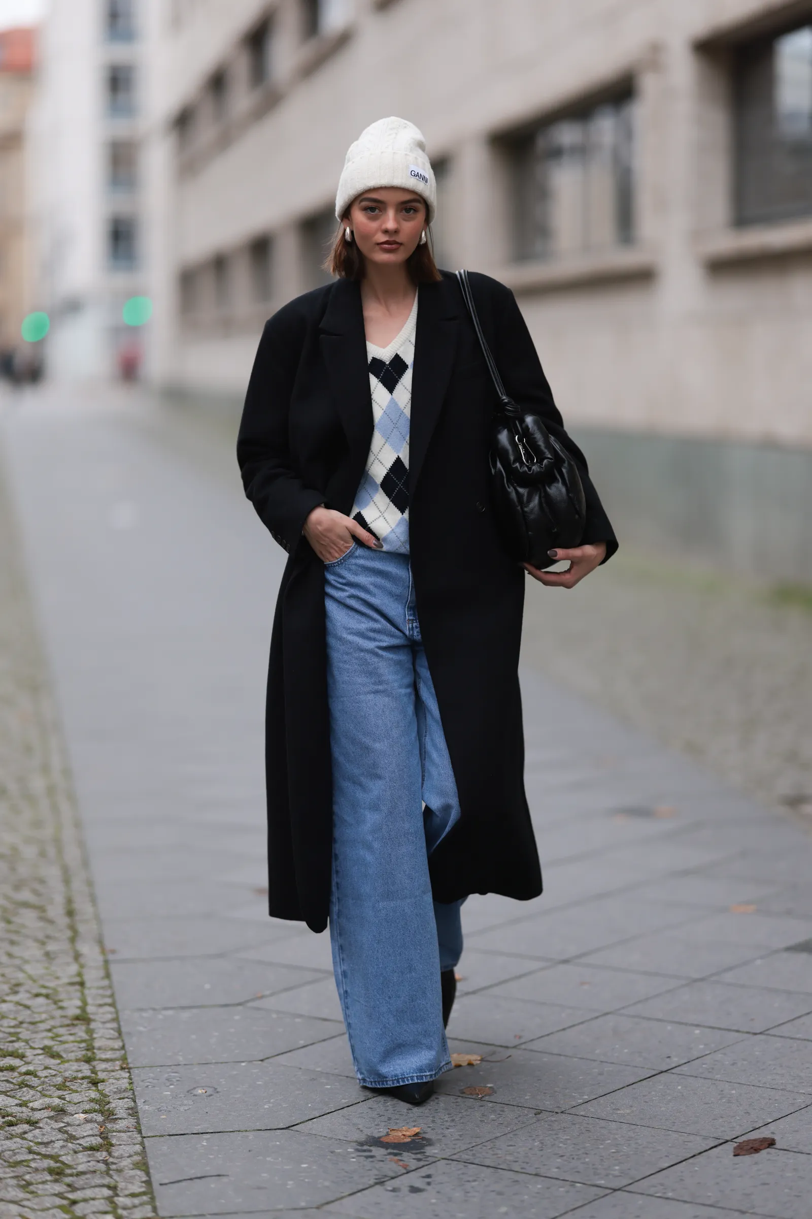 Πώς να ντυθείτε στο ραντεβού: 7 ιδέες από τις Vogue editors-10
