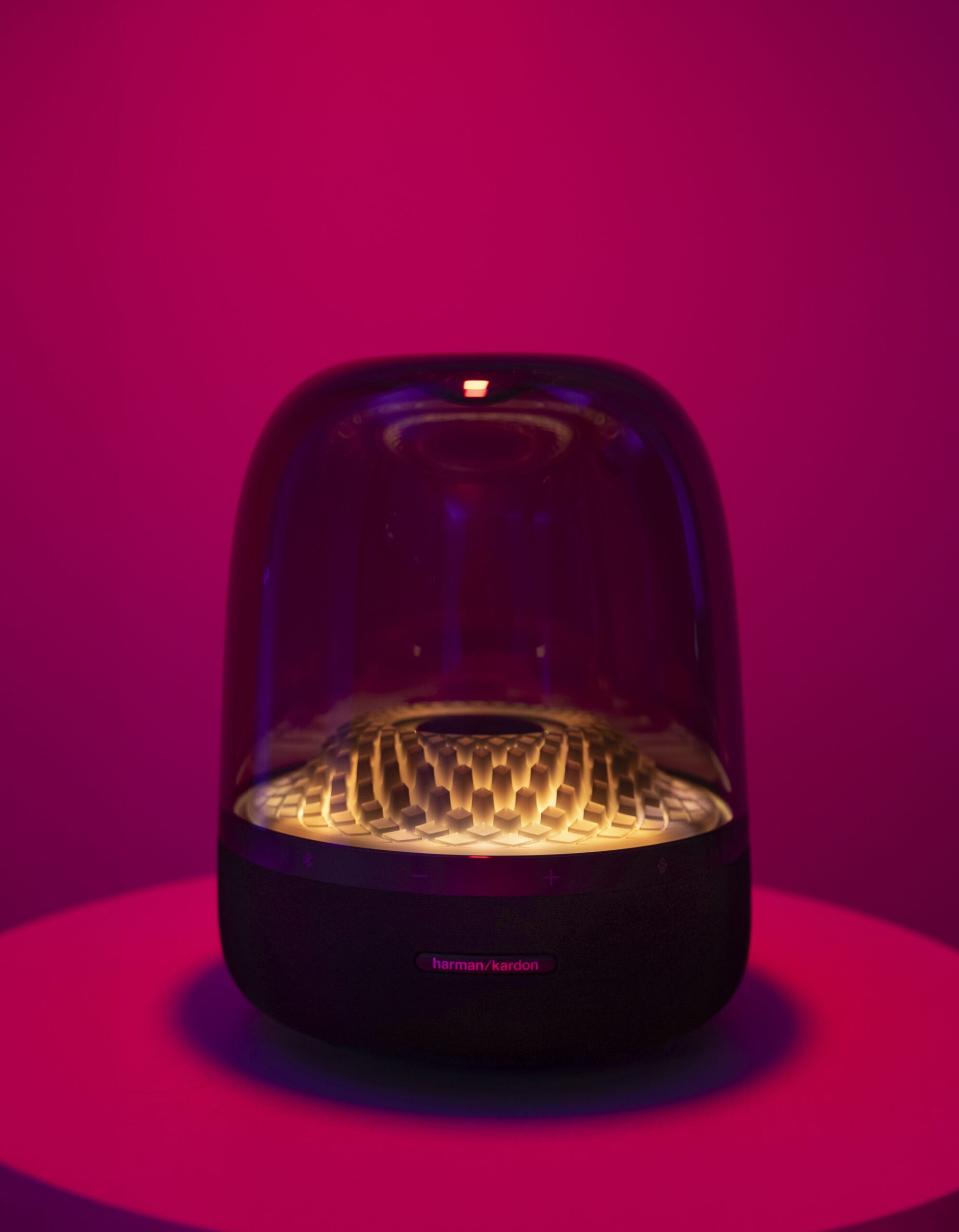 Aura Studio 4: Το νέο ηχείο της Harman/ Kardon είναι ένα εναλλακτικό art piece-2