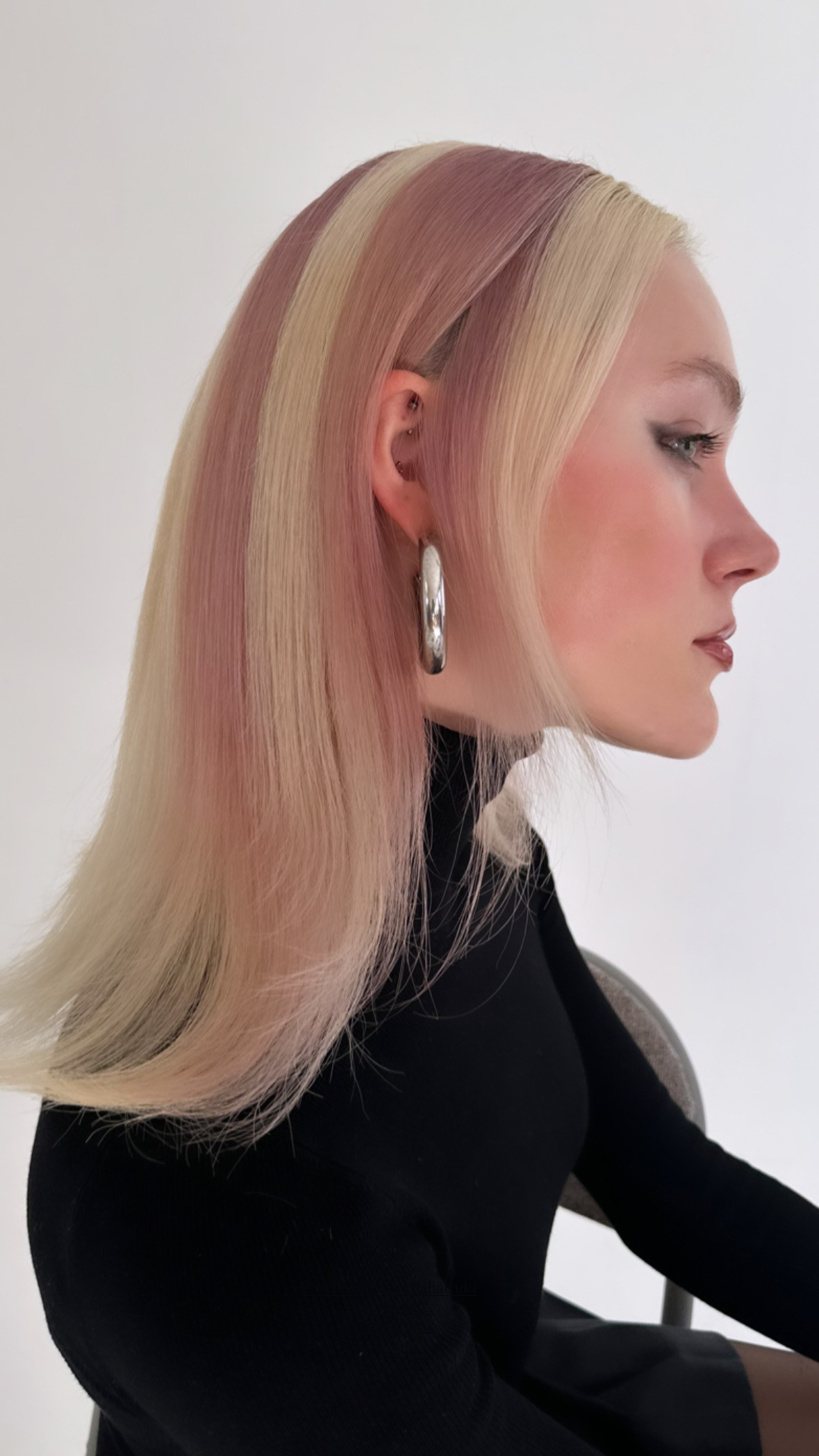 Color Blocking: Είναι η νέα cool τάση στα μαλλιά για το χειμώνα 2024-2