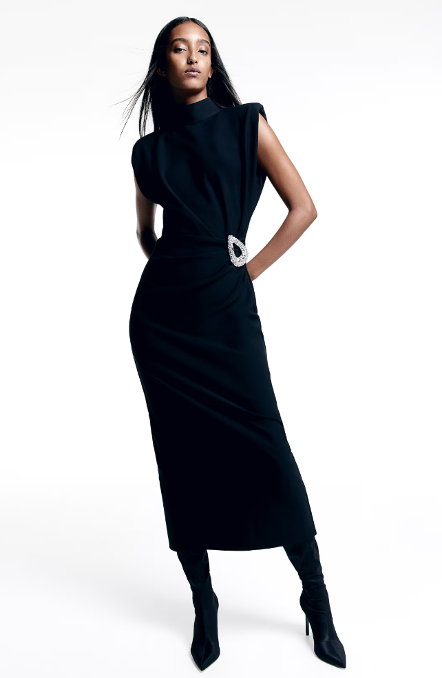 Christmas in black & white: Η Vogue προτείνει όλα τα essentials από την H&M Holiday 2023 συλλογή-9