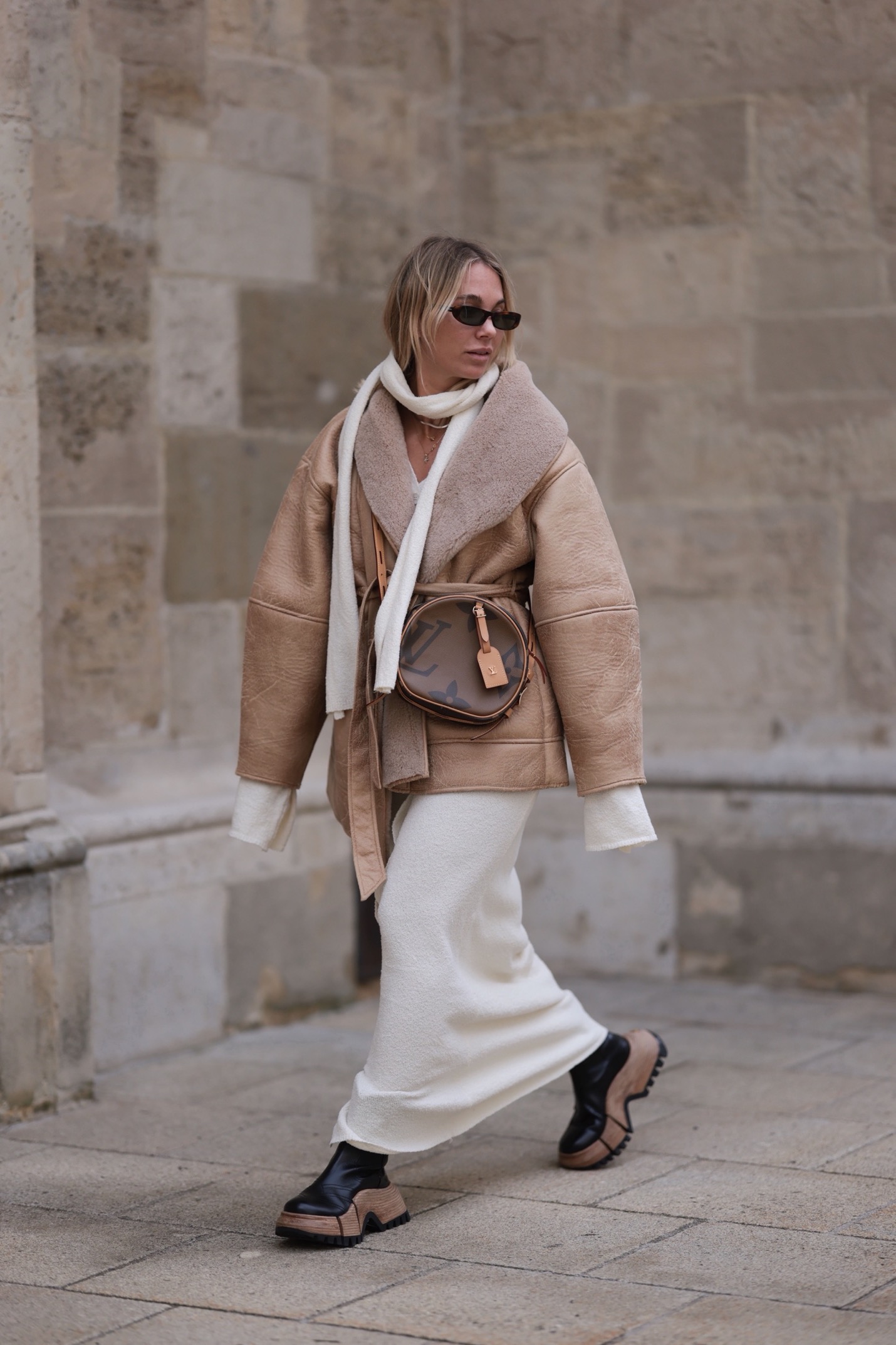 Από τα casual στα elegant, όλα τα look που θα φορέσουν οι Vogue editors τις κρύες ημέρες-2