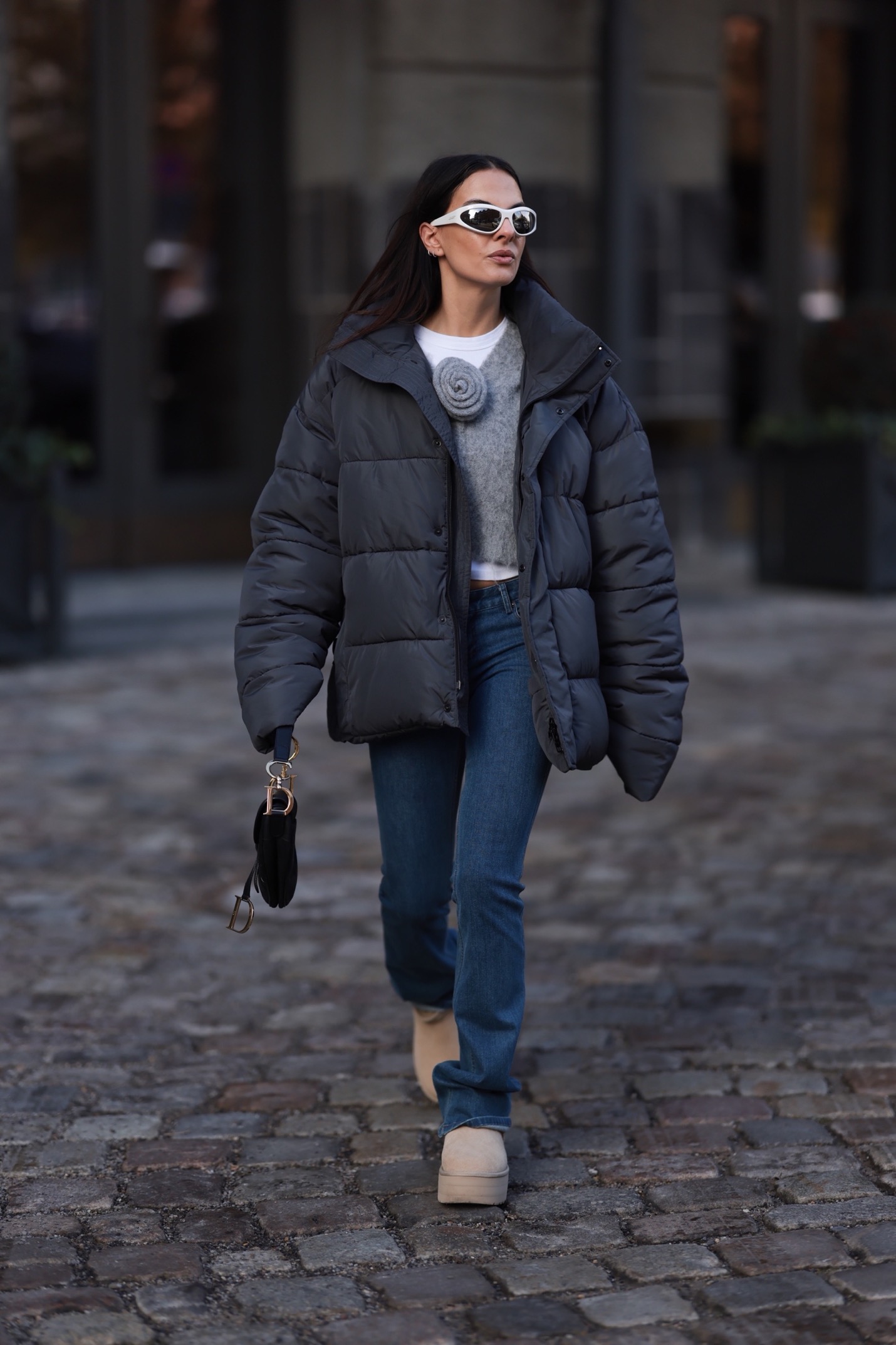 Από τα casual στα elegant, όλα τα look που θα φορέσουν οι Vogue editors τις κρύες ημέρες-1