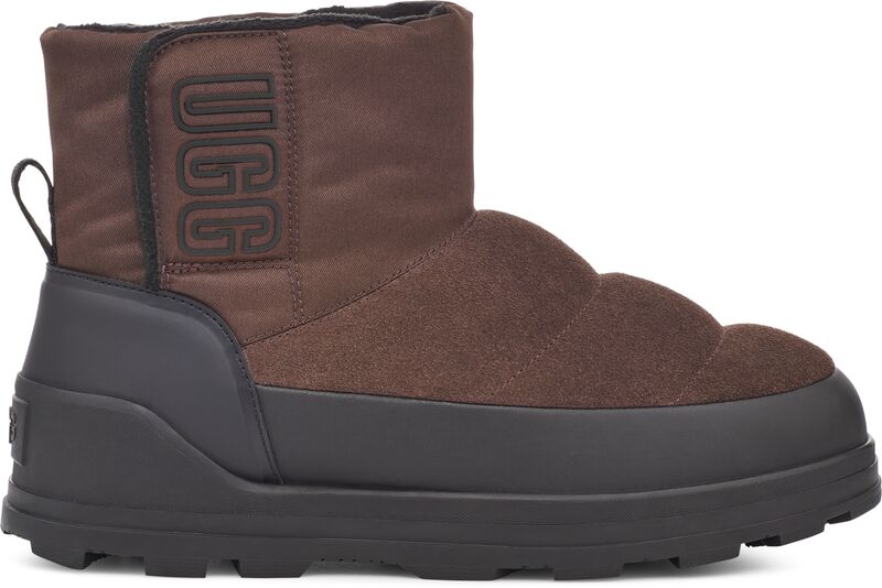 Η UGG season μόλις ξεκίνησε και η Vogue προτείνει τις πιο cosy boots-13