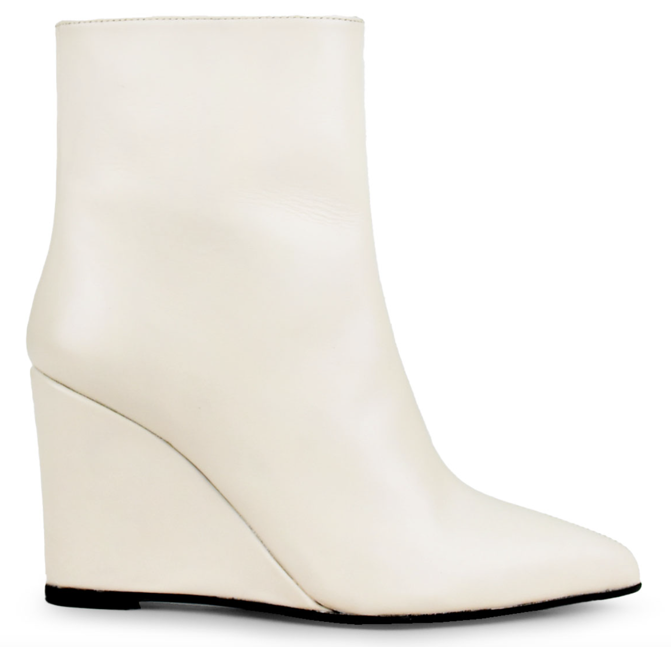 Λευκές μπότες: Είναι τα star shoes που θα φορέσουμε το 2024-8