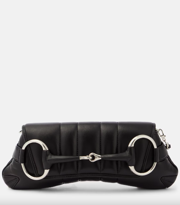 Τα clutches είναι το bag trend που επιστρέφει για το 2024-5