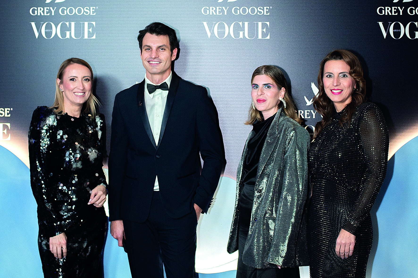 Grey Goose x Vogue Greece: Οι εντυπωσιακές Black Tie εμφανίσεις από το Winter Wonderland party-23