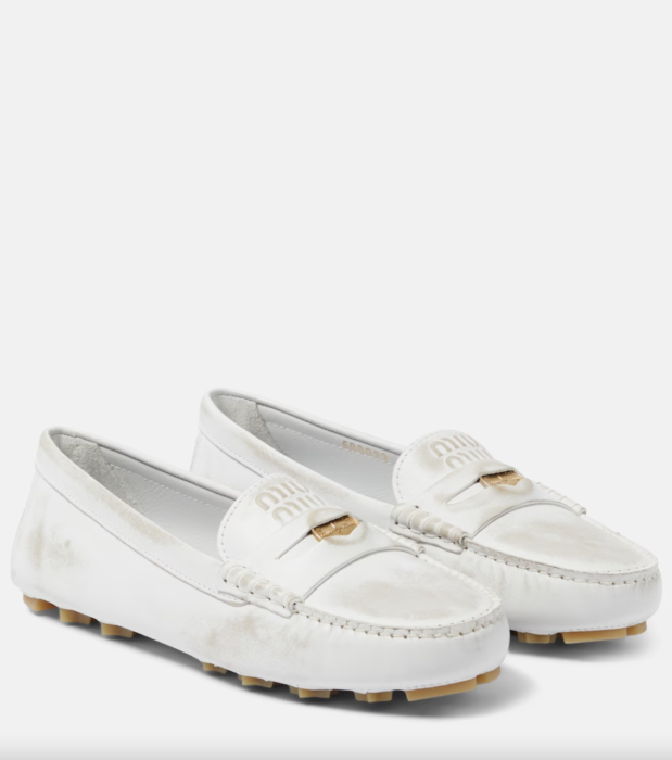 Sleek loafers: Αυτό είναι το νέο στυλ που θα πρωταγωνιστήσει στο street style το 2024-3