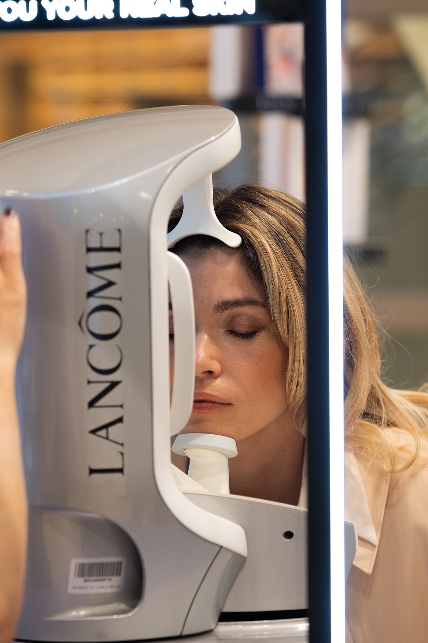 Vogue x Lancôme: Μια ημέρα με τη Βάσια Κωσταρά-3