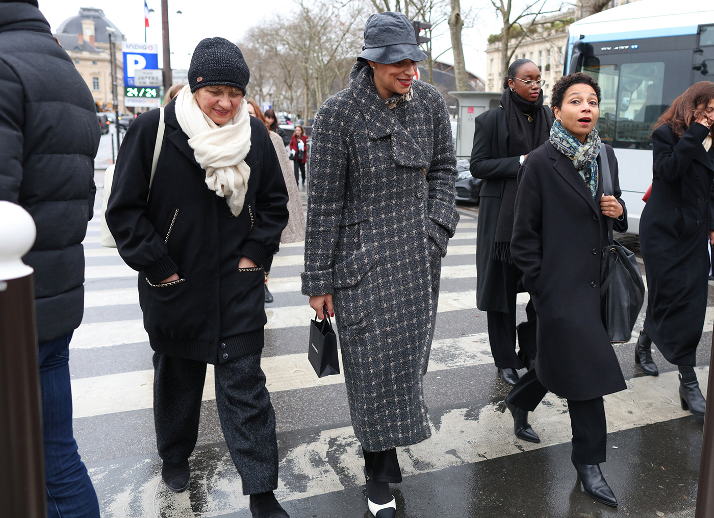 Τα ωραιότερα street style έξω από τα Couture shows στο Παρίσι-14