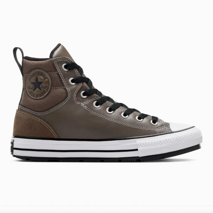 Καφέ sneakers: Είναι η νέα fashion εμμονή-2