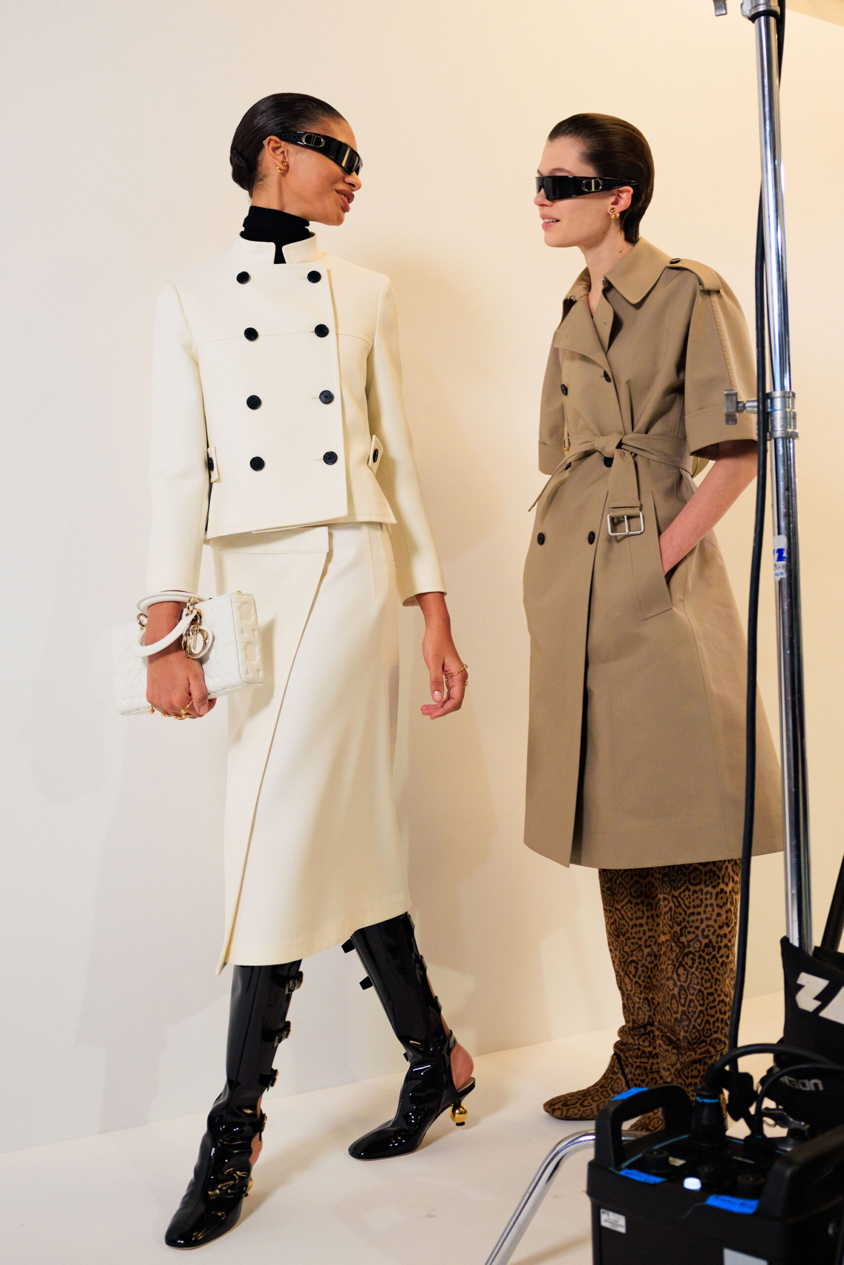 Dior FW 24-25: Επιστροφή στην ελευθερία των 60s-6