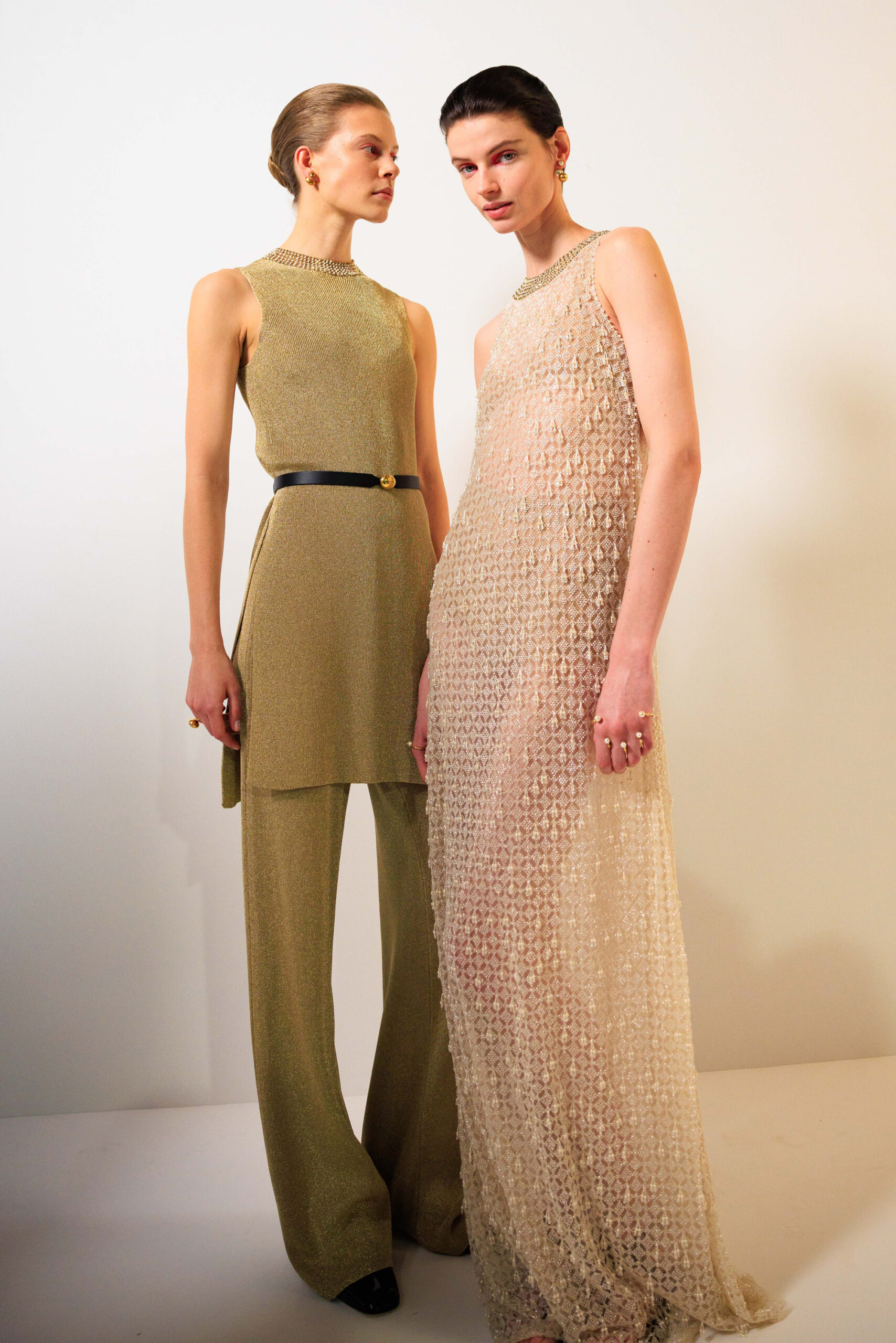 Dior FW 24-25: Επιστροφή στην ελευθερία των 60s-2