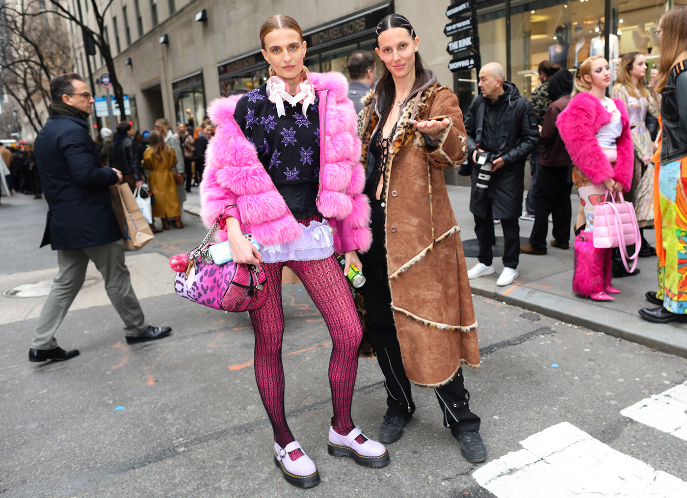 Εβδομάδα Μόδας Νέας Υόρκης: Οι καλύτερες street style moments γίνεται έμπνευση για τα πρώτα ανοιξιάτικα looks-65