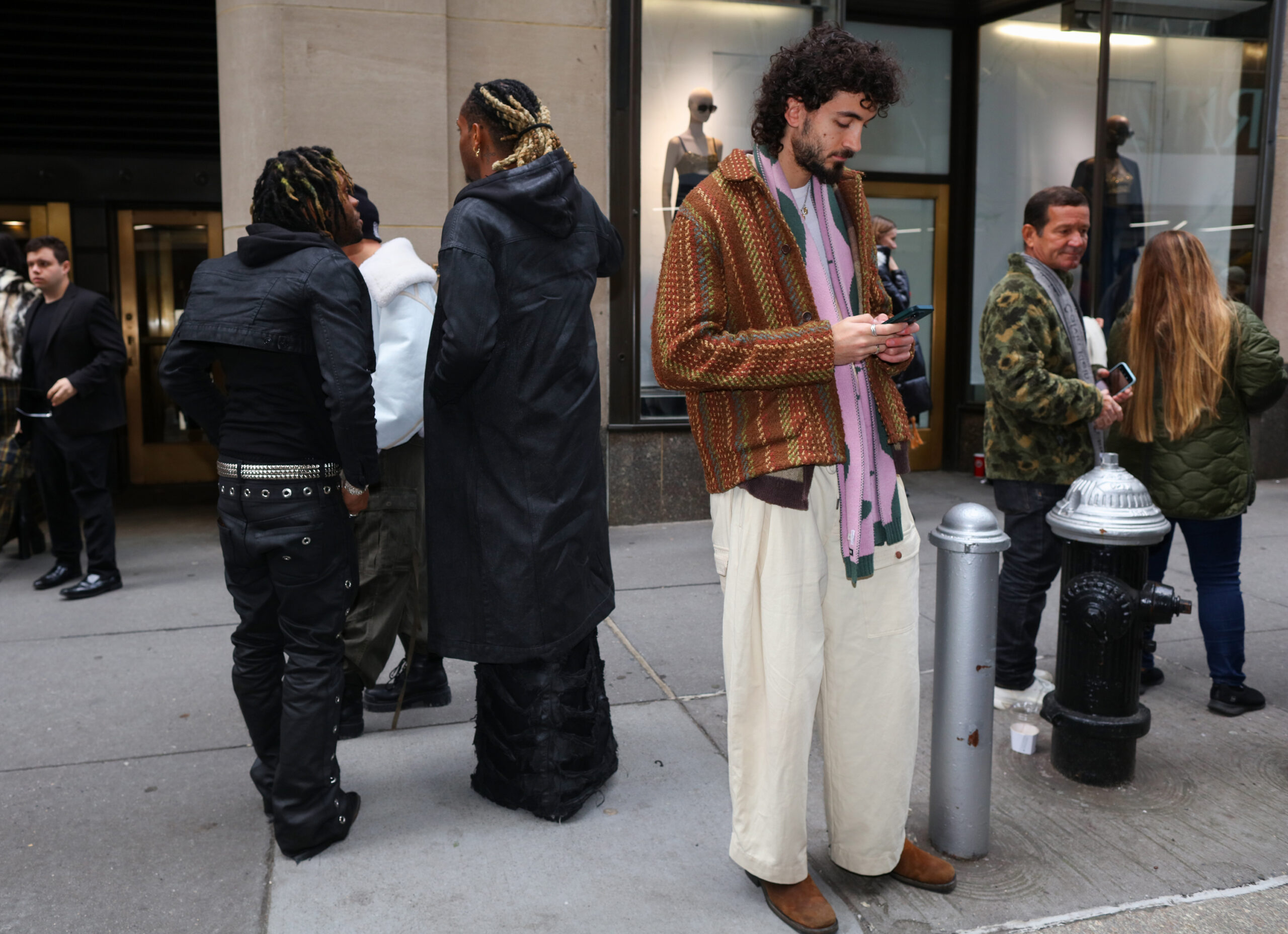 Εβδομάδα Μόδας Νέας Υόρκης: Οι καλύτερες street style moments γίνεται έμπνευση για τα πρώτα ανοιξιάτικα looks-54