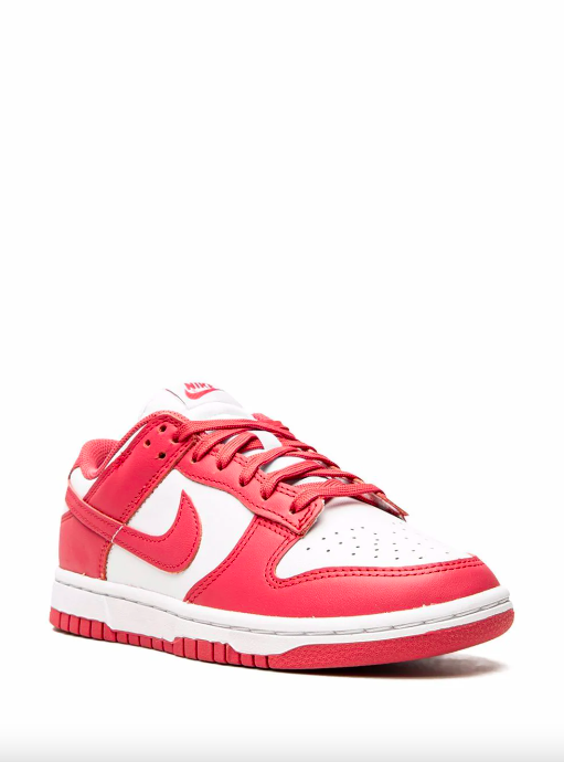 Τα 6 χρωματιστά sneakers που βάλαμε στη wishlist της άνοιξης-2