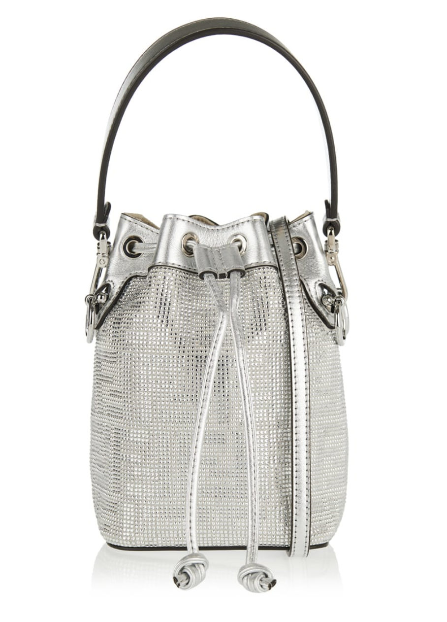 Τσάντα με κορδόνι: Είναι το bag trend της άνοιξης-6