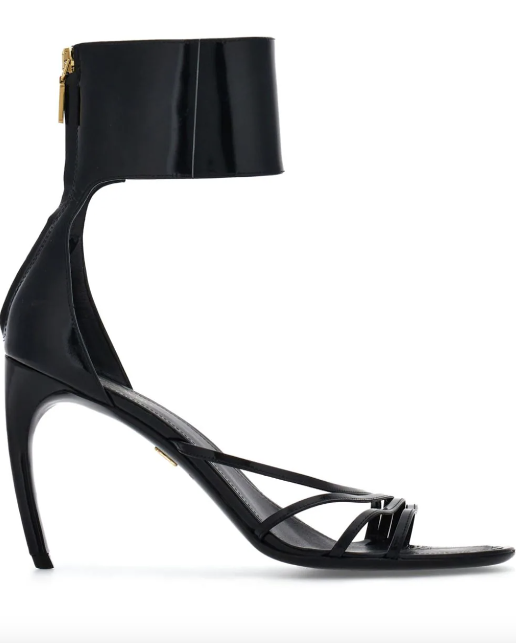 Cuff sandals: Tα παπούτσια που θα φορέσουμε την άνοιξη 2024-3