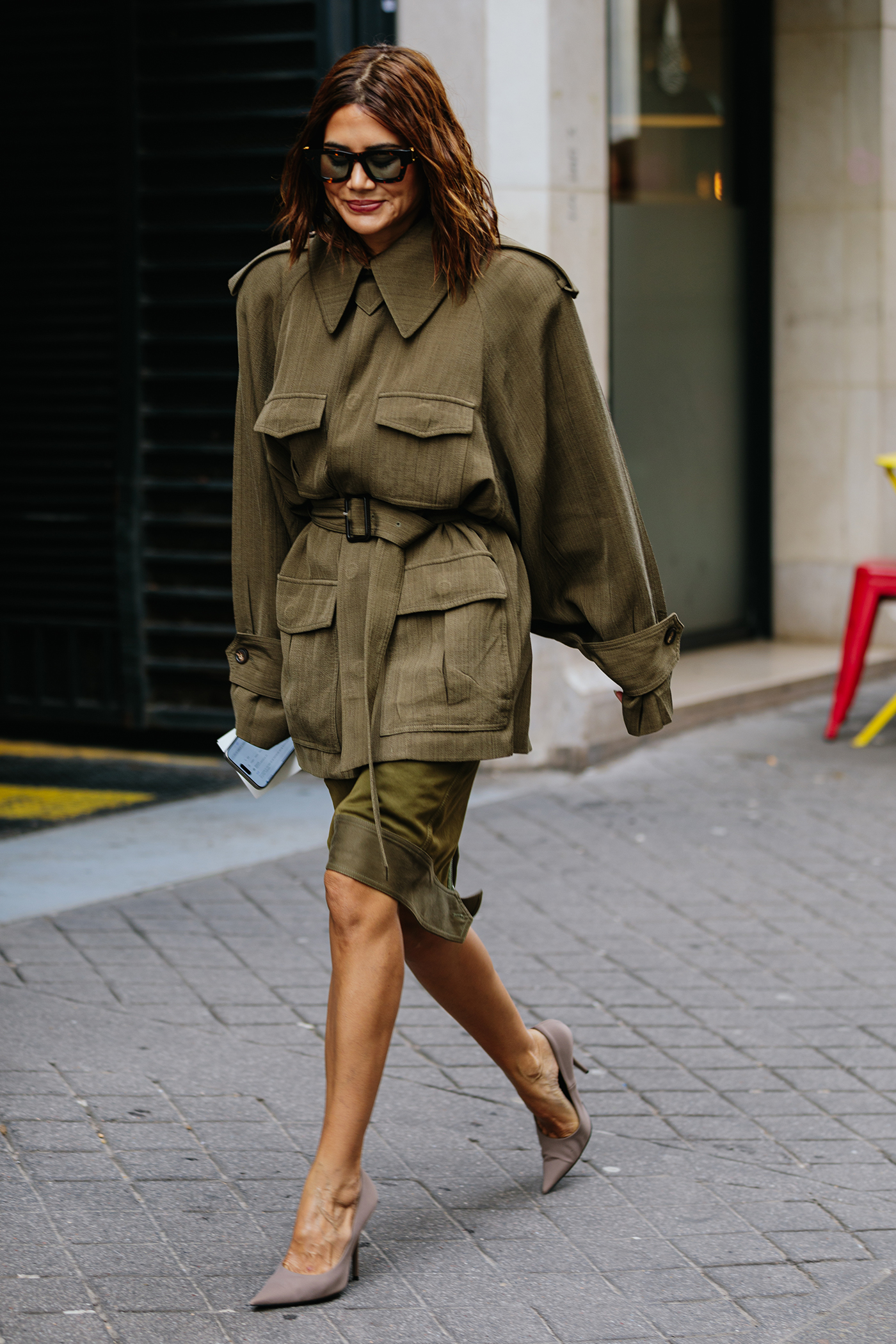 Εβδομάδα Μόδας Παρισιού: Τα ωραιότερα street style φέρνουν την άνοιξη στην γκαρνταρόμπα μας-10