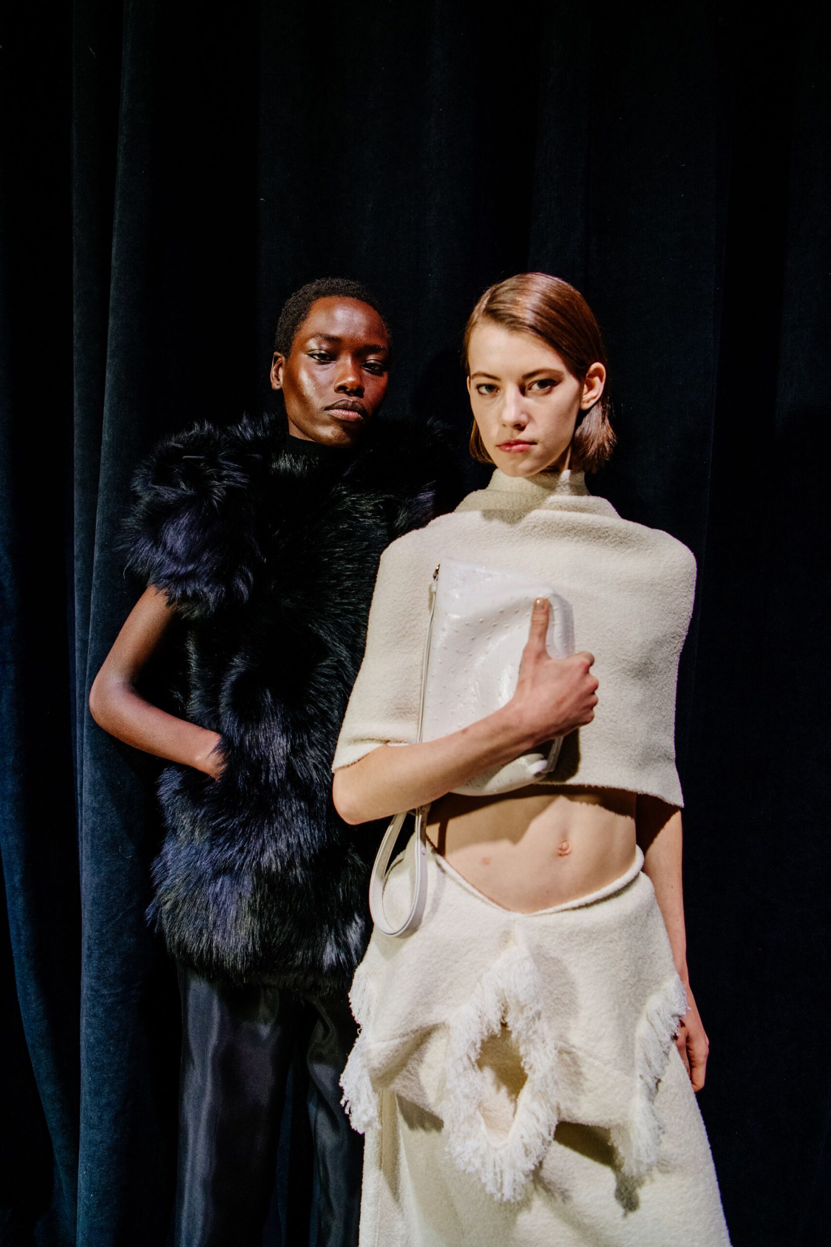 Εβδομάδα Μόδας Νέας Υόρκης FW24-25: Οι κορυφαίες backstage στιγμές-18