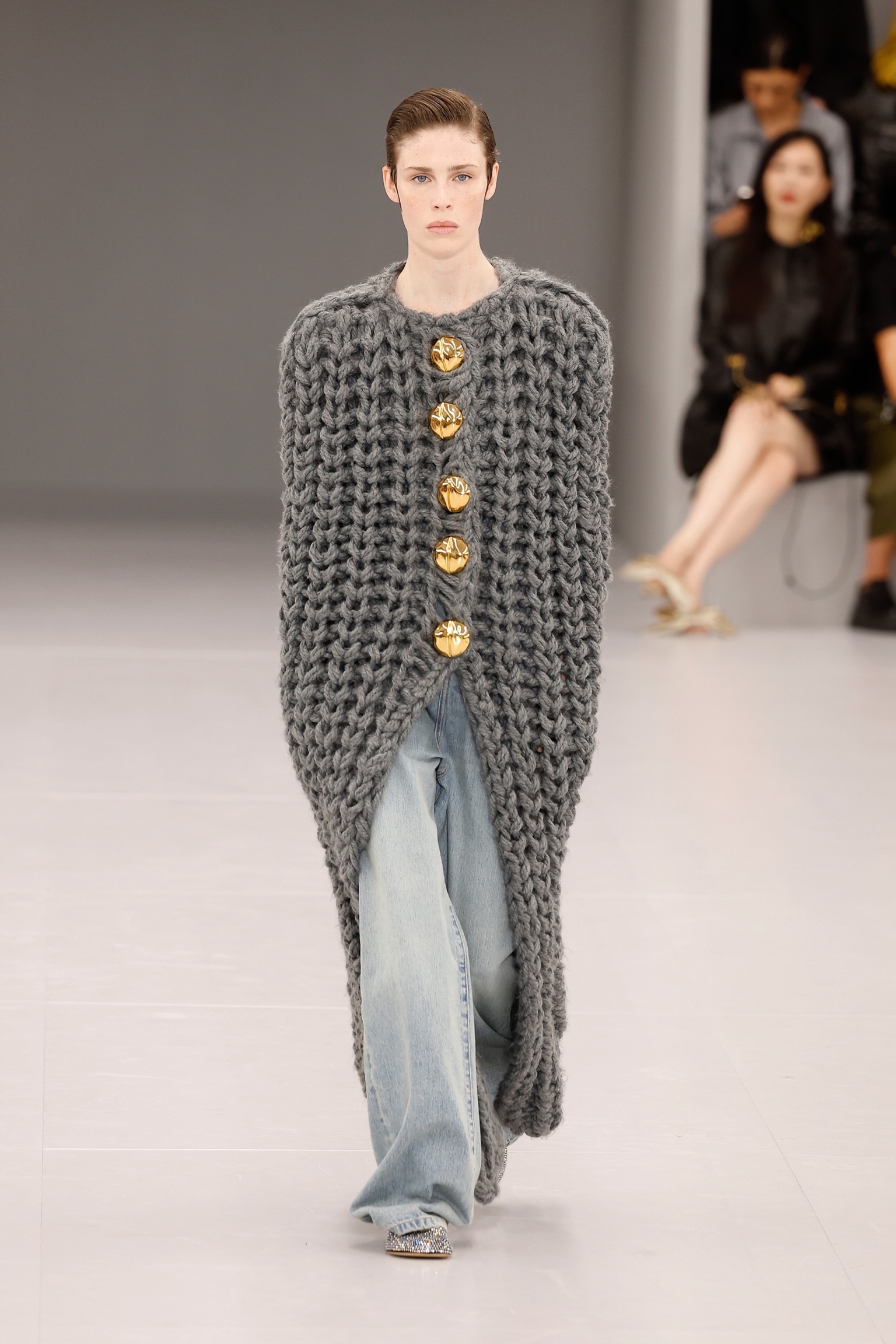 5 denim trends που θα αλλάξουν τον τρόπο που ντύνεστε το 2024-4