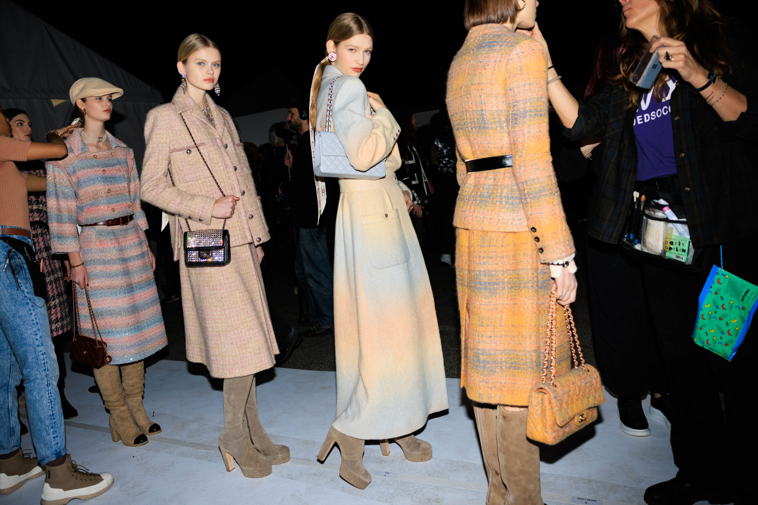 Chanel FW 24-25: Επιστροφή στο Deauville-16