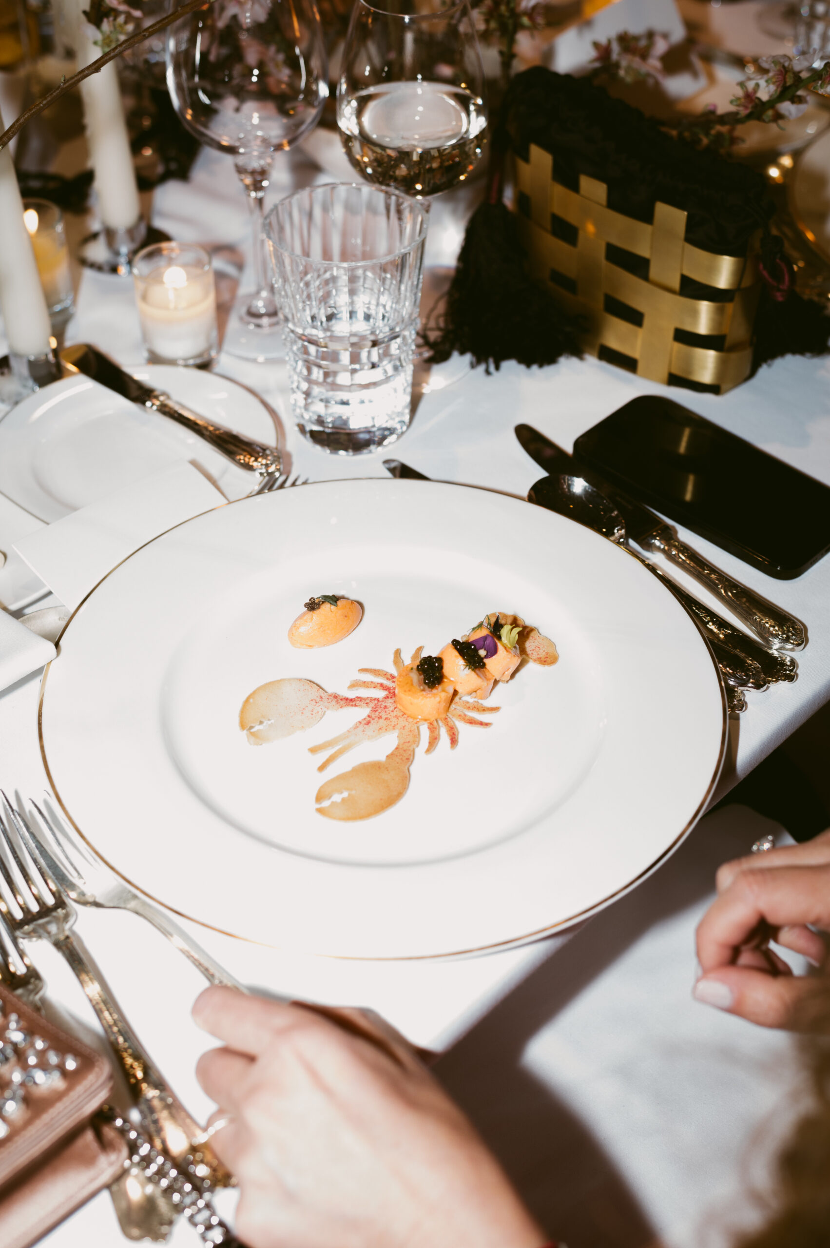 Hotel Grande Bretagne x Vogue Greece: Οι exclusive στιγμές από το Almond Blossom Ball-4