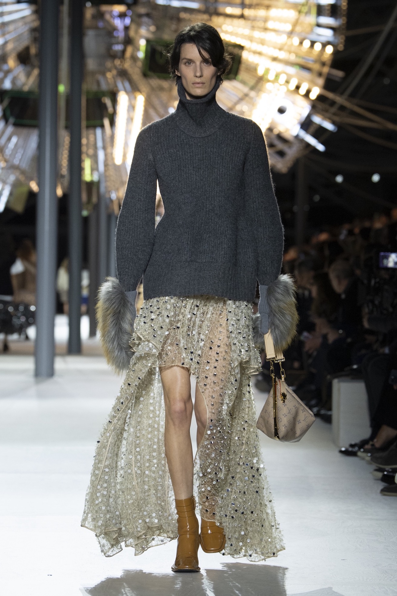 Louis Vuitton FW24: O Nicolas Ghesquière γιορτάζει 10 χρόνια στον οίκο-3