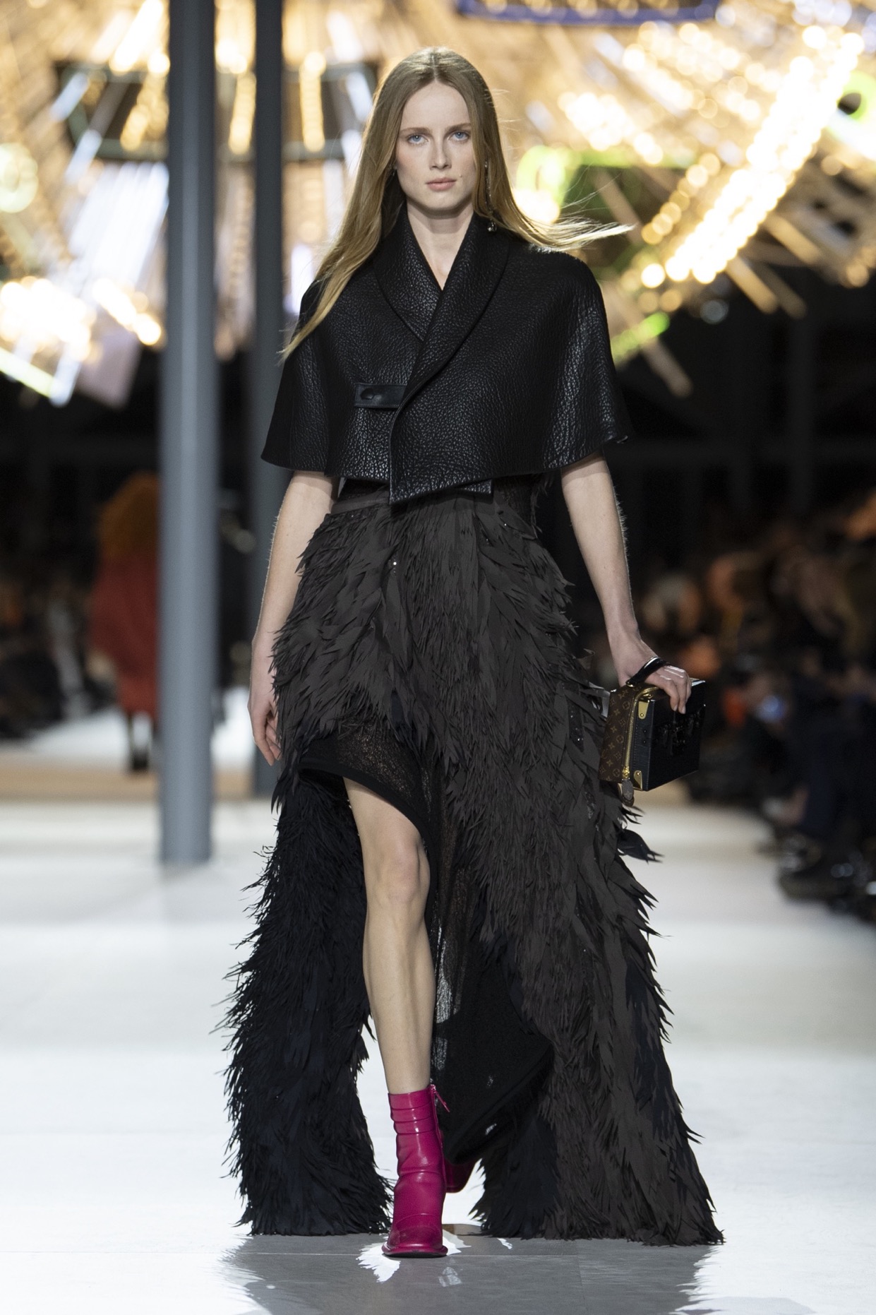 Louis Vuitton FW24: O Nicolas Ghesquière γιορτάζει 10 χρόνια στον οίκο-4
