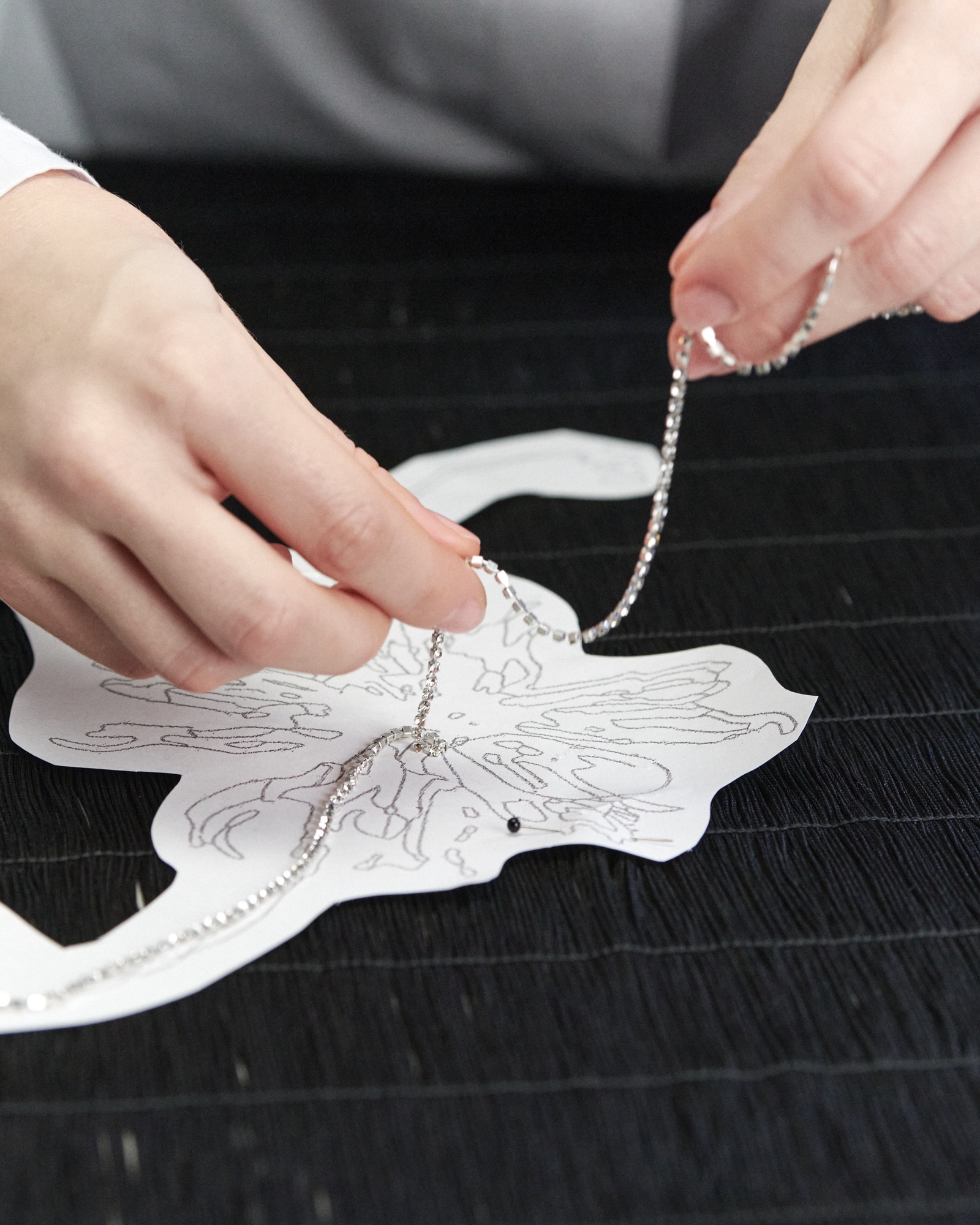 Made in Prada Impossible Embroideries: Η δεξιοτεχνία πίσω από τα πιο ωραία κεντήματα-5