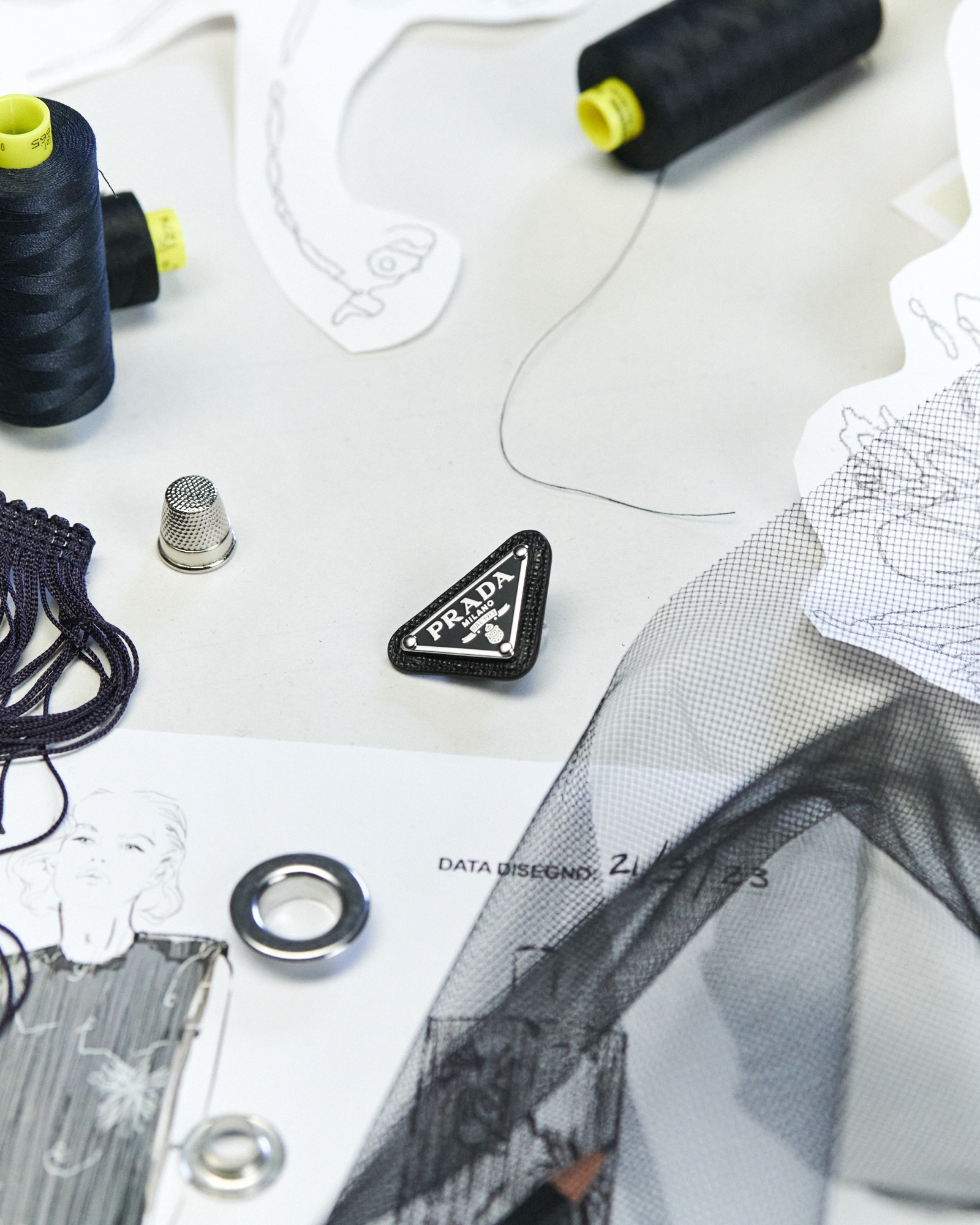 Made in Prada Impossible Embroideries: Η δεξιοτεχνία πίσω από τα πιο ωραία κεντήματα-1