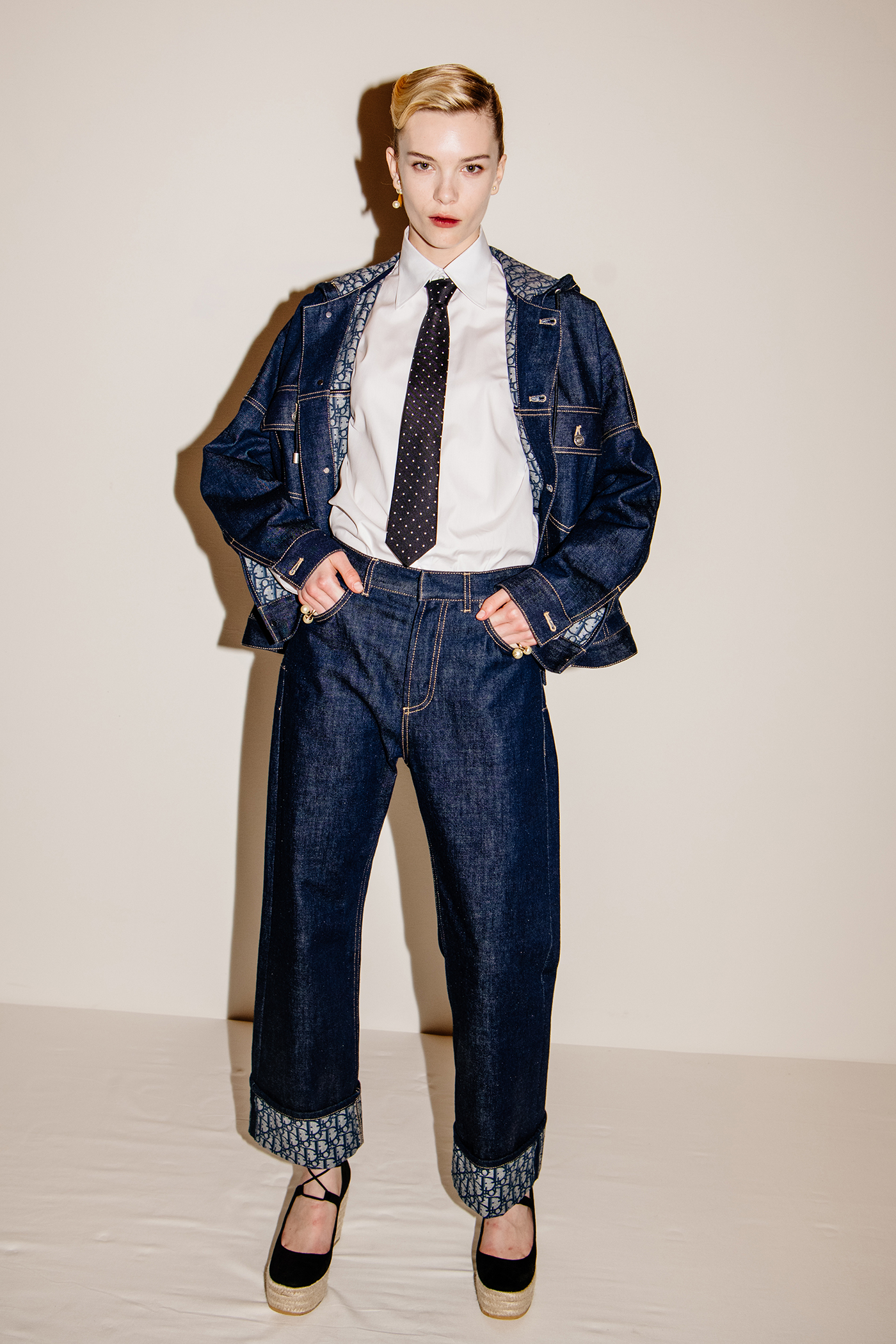 Η Dior Pre-Fall 2024 συλλογή ταξιδεύει στη Νέα Υόρκη-2
