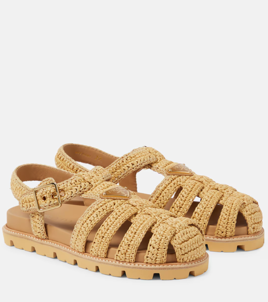 Από τα jelly στα crab sandals: Αυτά είναι τα must-try πέδιλα για το καλοκαίρι-2