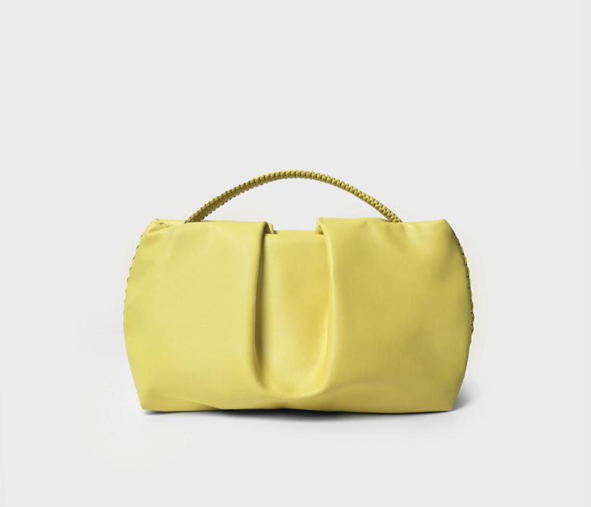 Day Clutch: Η τσάντα που θα δώσει μια κομψή πινελιά σε όλα τα looks-3