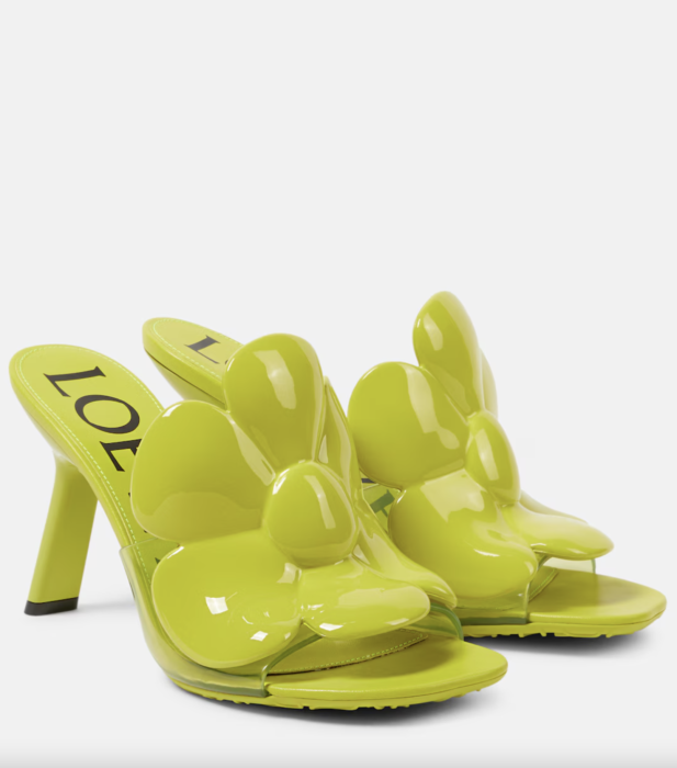 Jelly Sandals: Επέστρεψαν και είναι Vogue approved-1