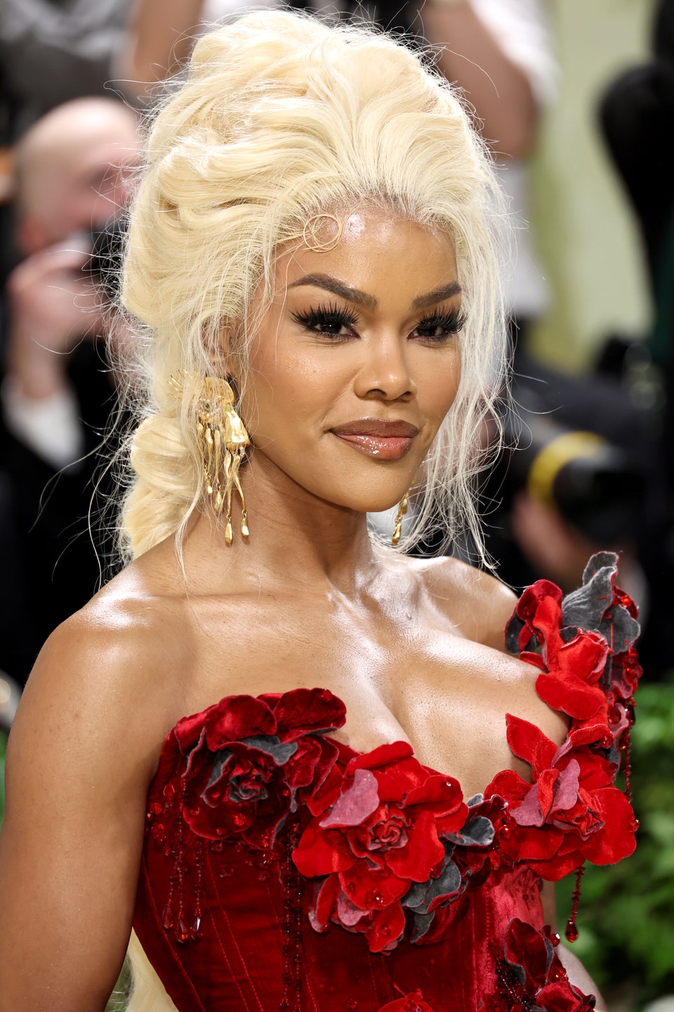 Met Gala 2024: Τα jewellery trends που έλαμψαν στο κόκκινο χαλί-13